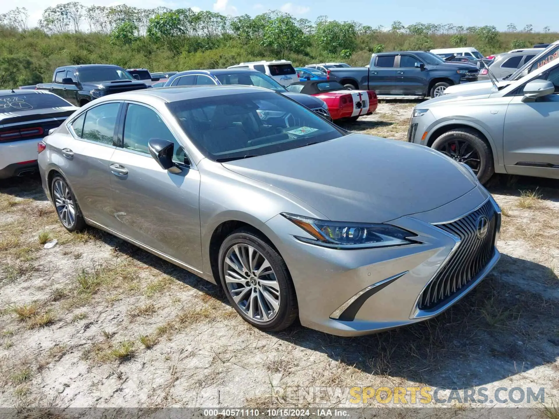 1 Photograph of a damaged car 58ADZ1B1XMU093907 LEXUS ES 2021