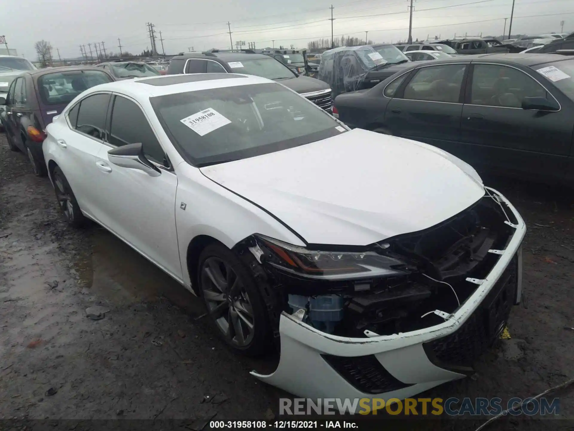 1 Photograph of a damaged car 58AG11D18MU001372 LEXUS ES 2021