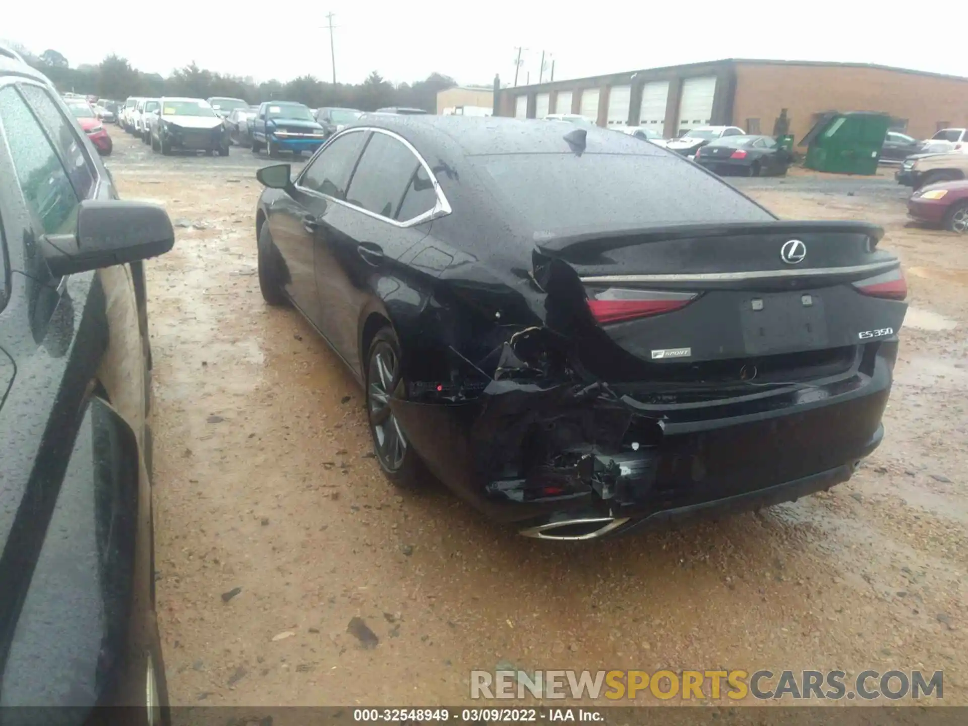 3 Photograph of a damaged car 58AGZ1B12MU109420 LEXUS ES 2021