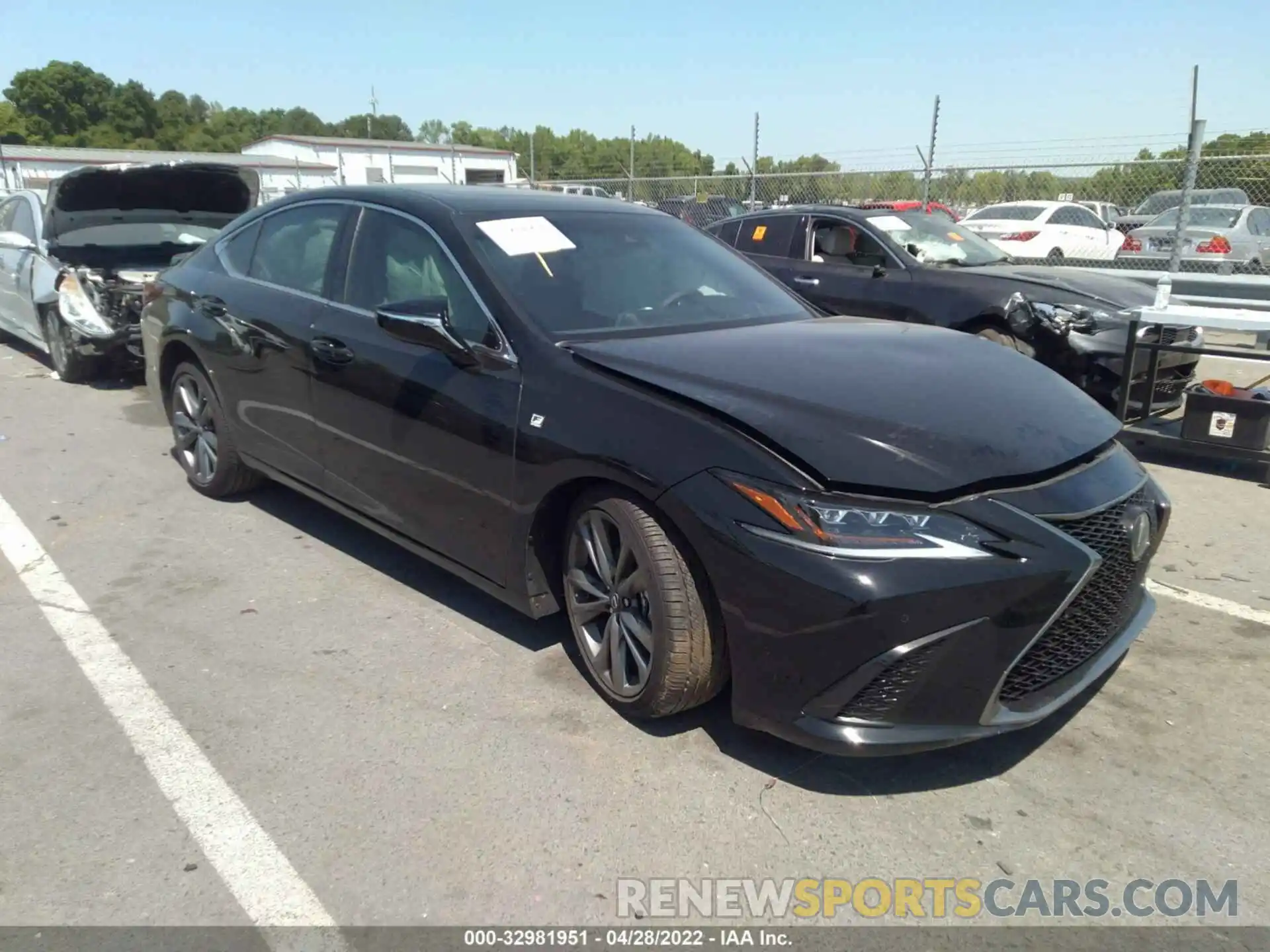 1 Photograph of a damaged car 58AGZ1B16MU109470 LEXUS ES 2021