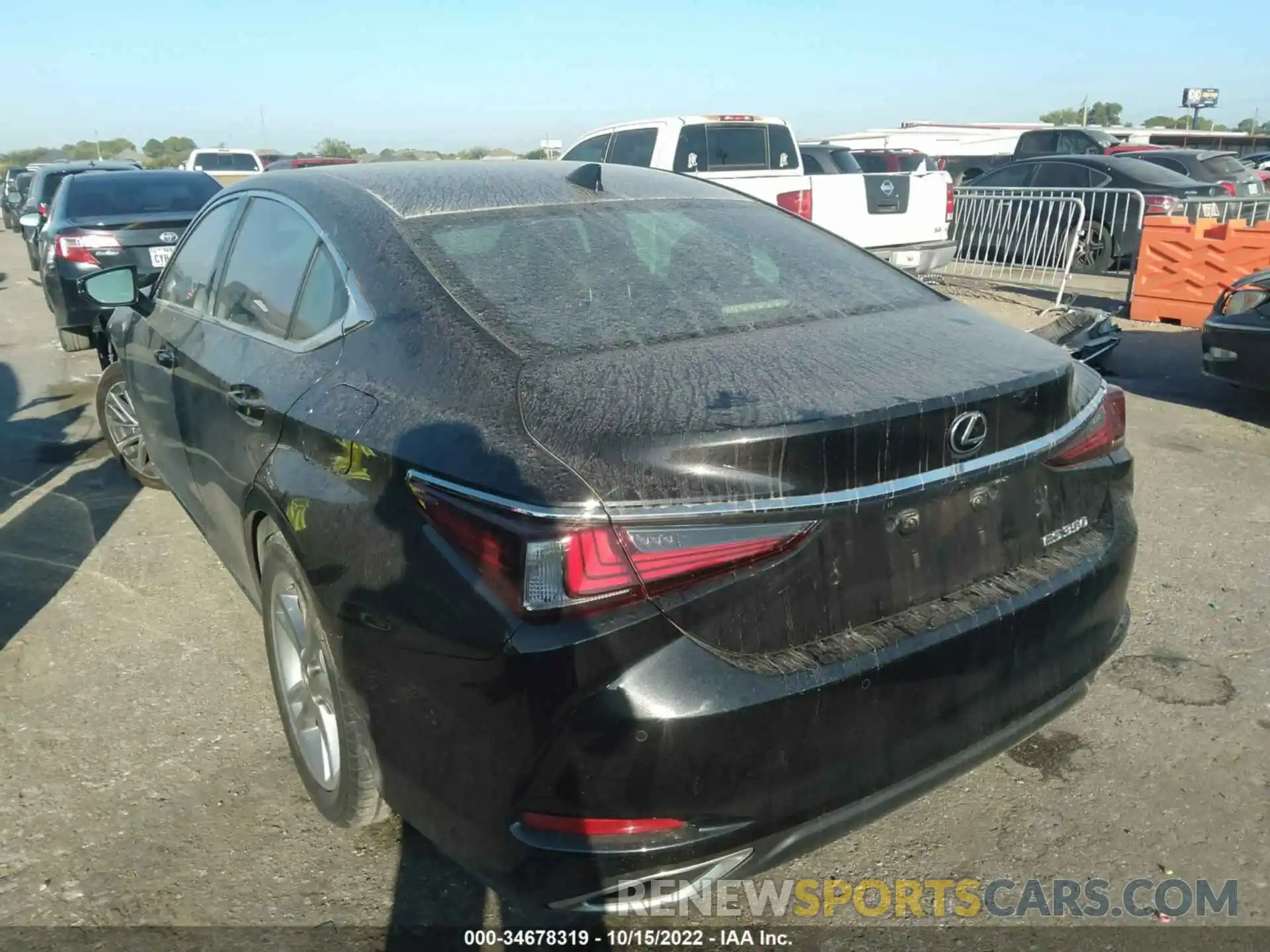 3 Photograph of a damaged car 58ADZ1B11NU115536 LEXUS ES 2022