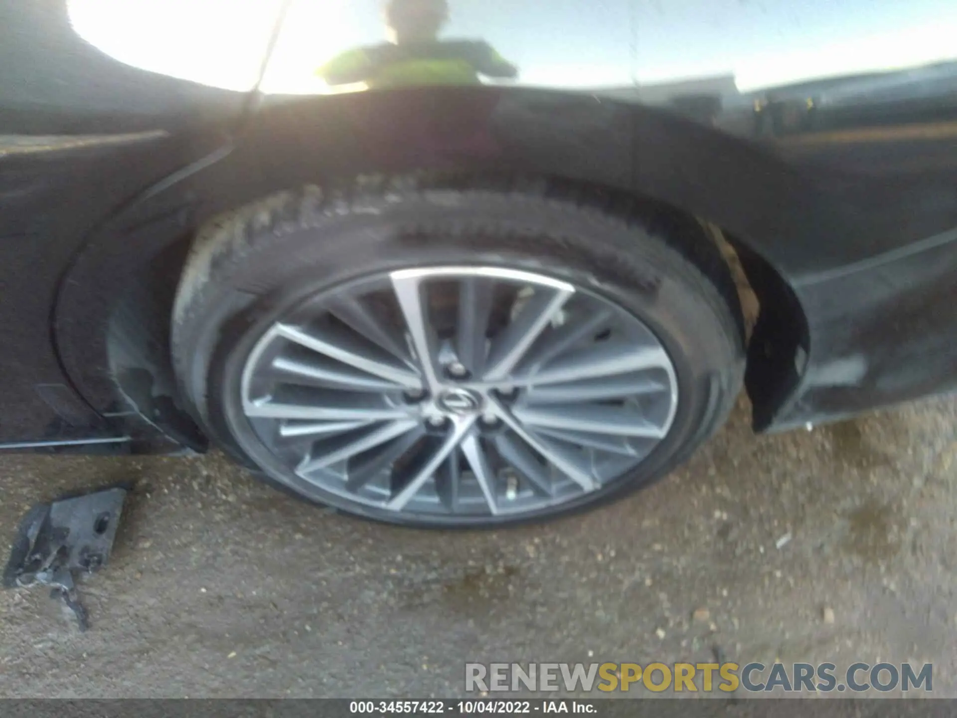 14 Photograph of a damaged car 58ADZ1B1XNU111811 LEXUS ES 2022