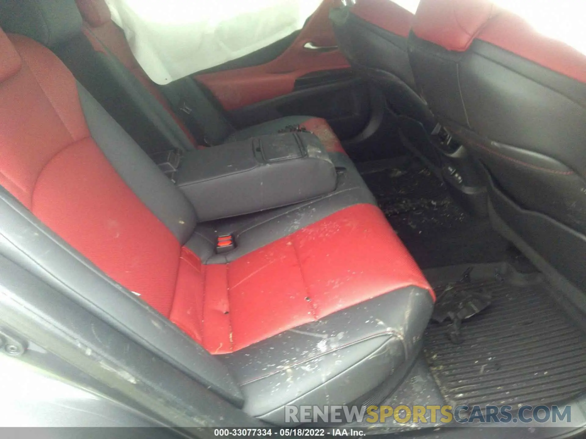 8 Photograph of a damaged car 58AGA1C19NU015428 LEXUS ES 2022