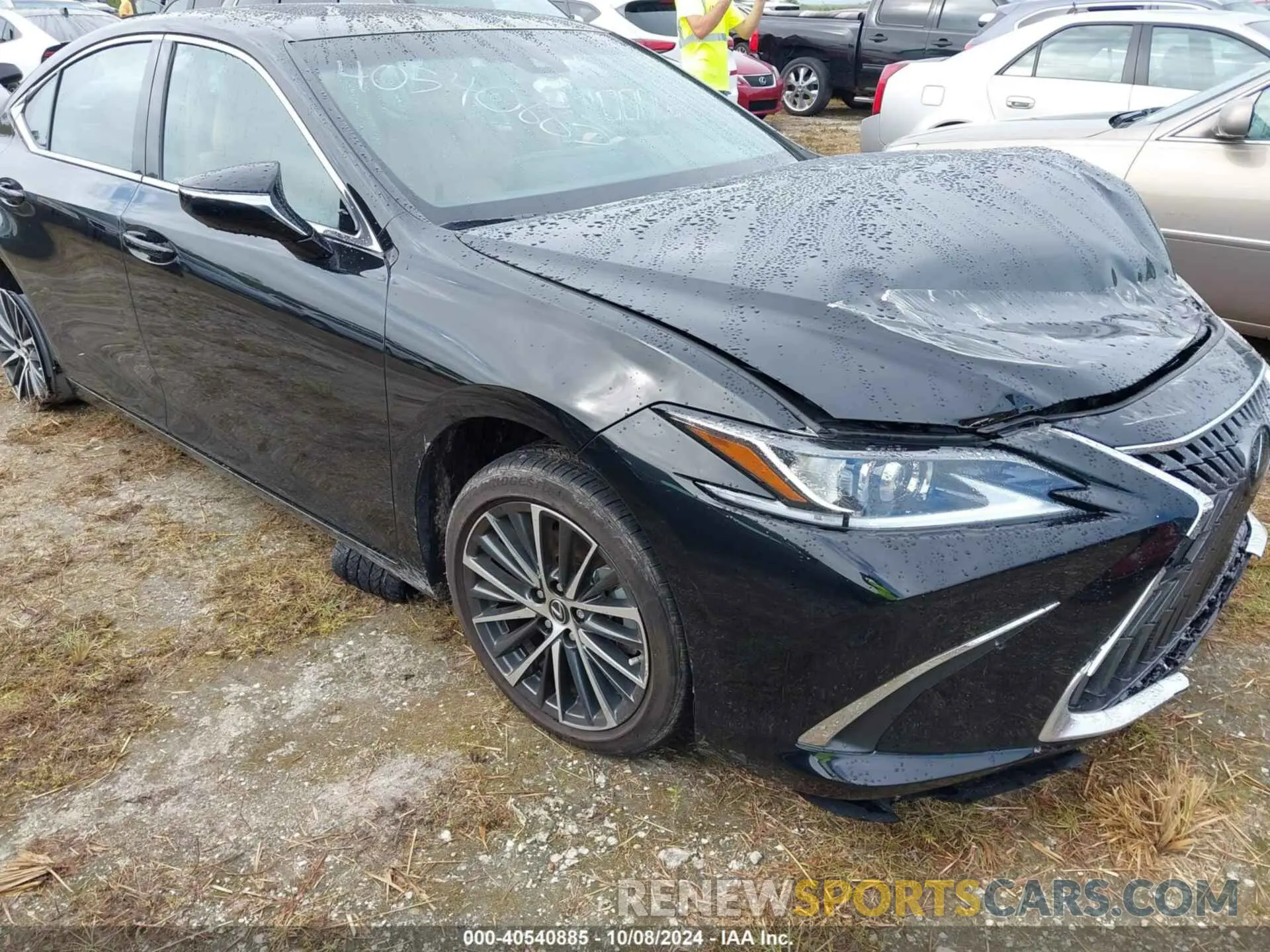 1 Photograph of a damaged car 58ADA1C10PU029918 LEXUS ES 2023