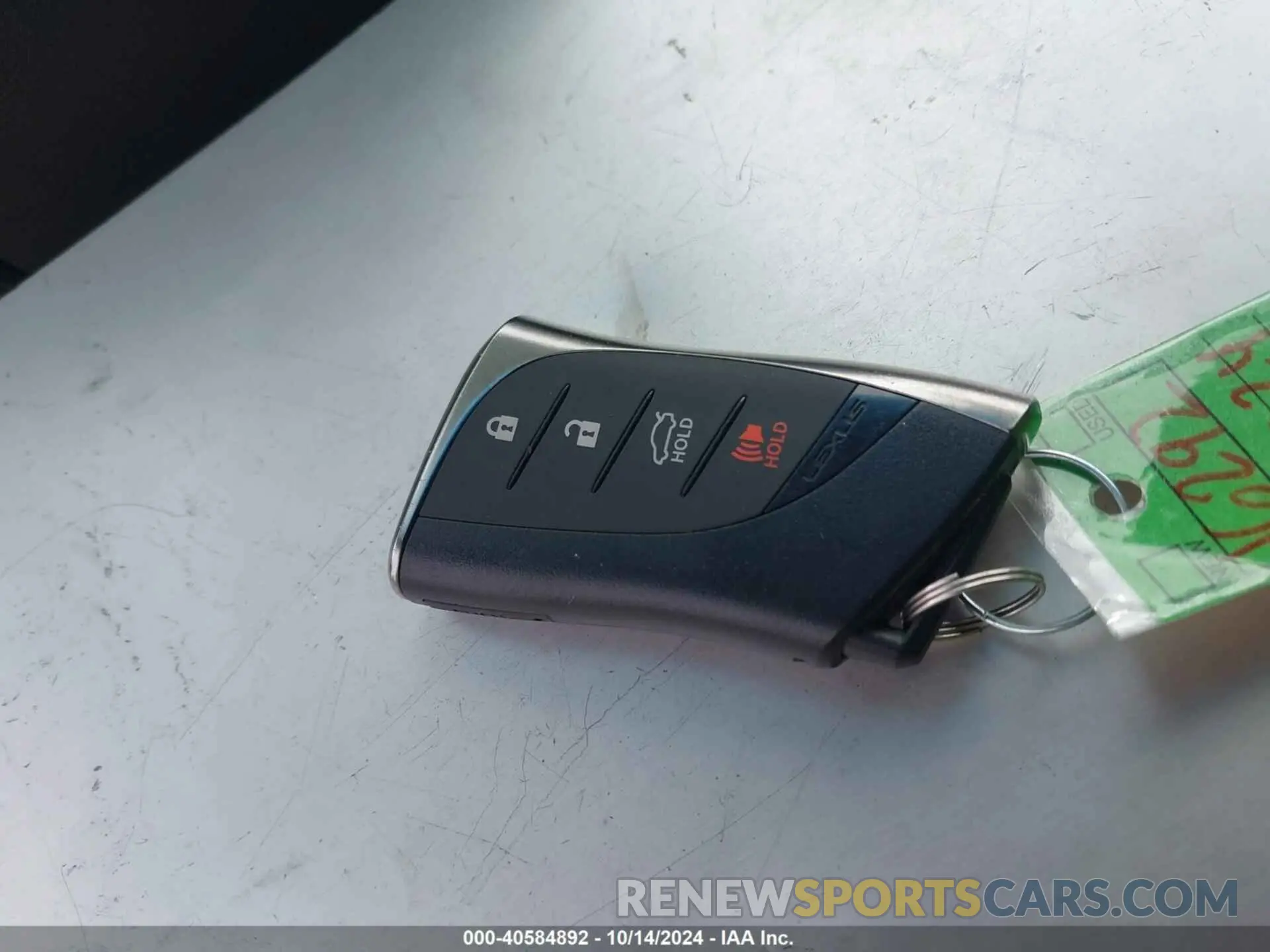 11 Photograph of a damaged car 58ADZ1B11RU173667 LEXUS ES 2024
