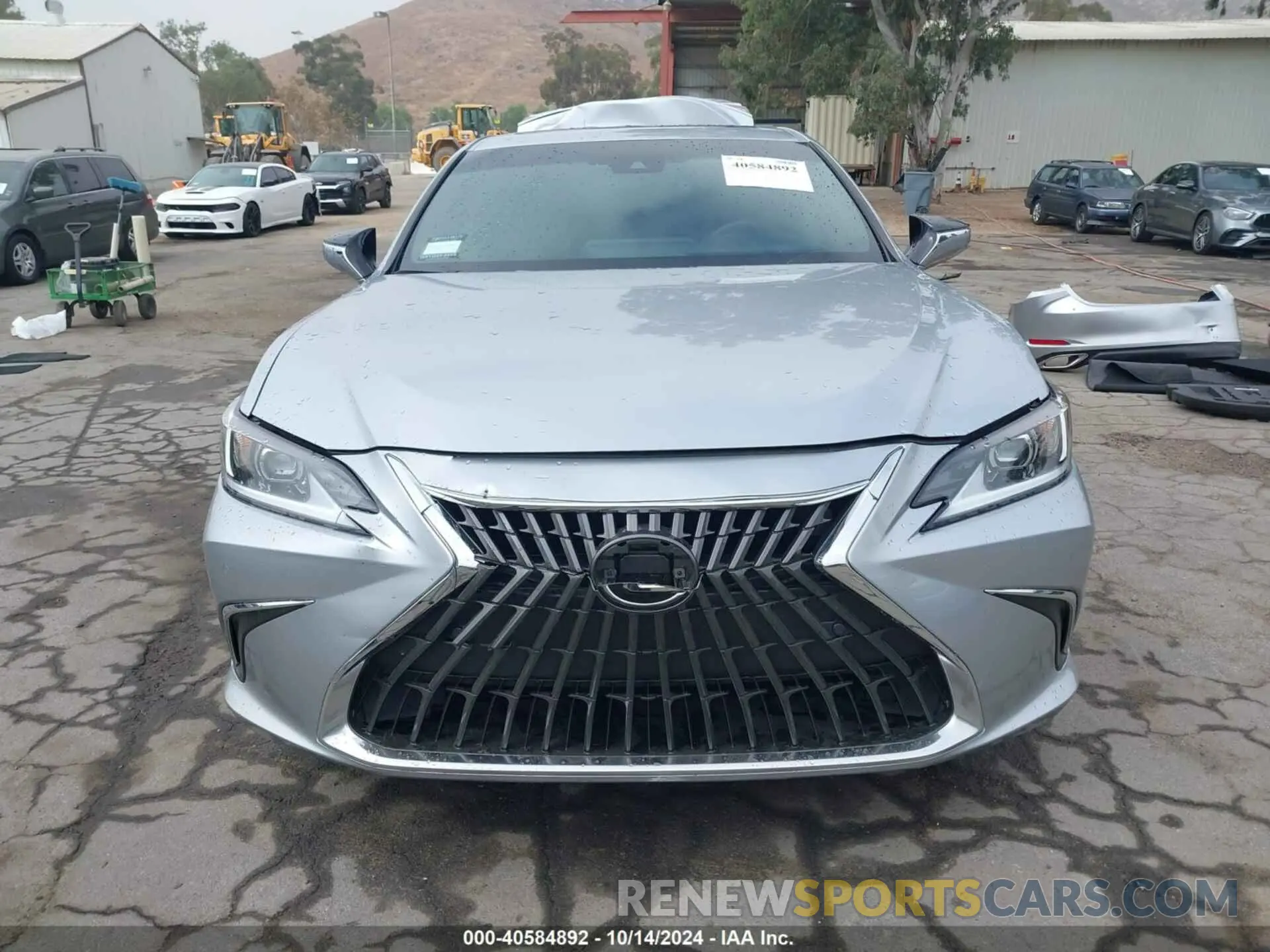13 Photograph of a damaged car 58ADZ1B11RU173667 LEXUS ES 2024