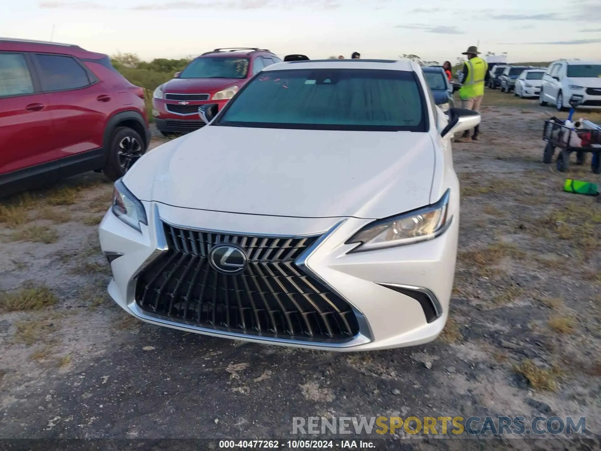 6 Photograph of a damaged car 58ADZ1B19RU173576 LEXUS ES 2024