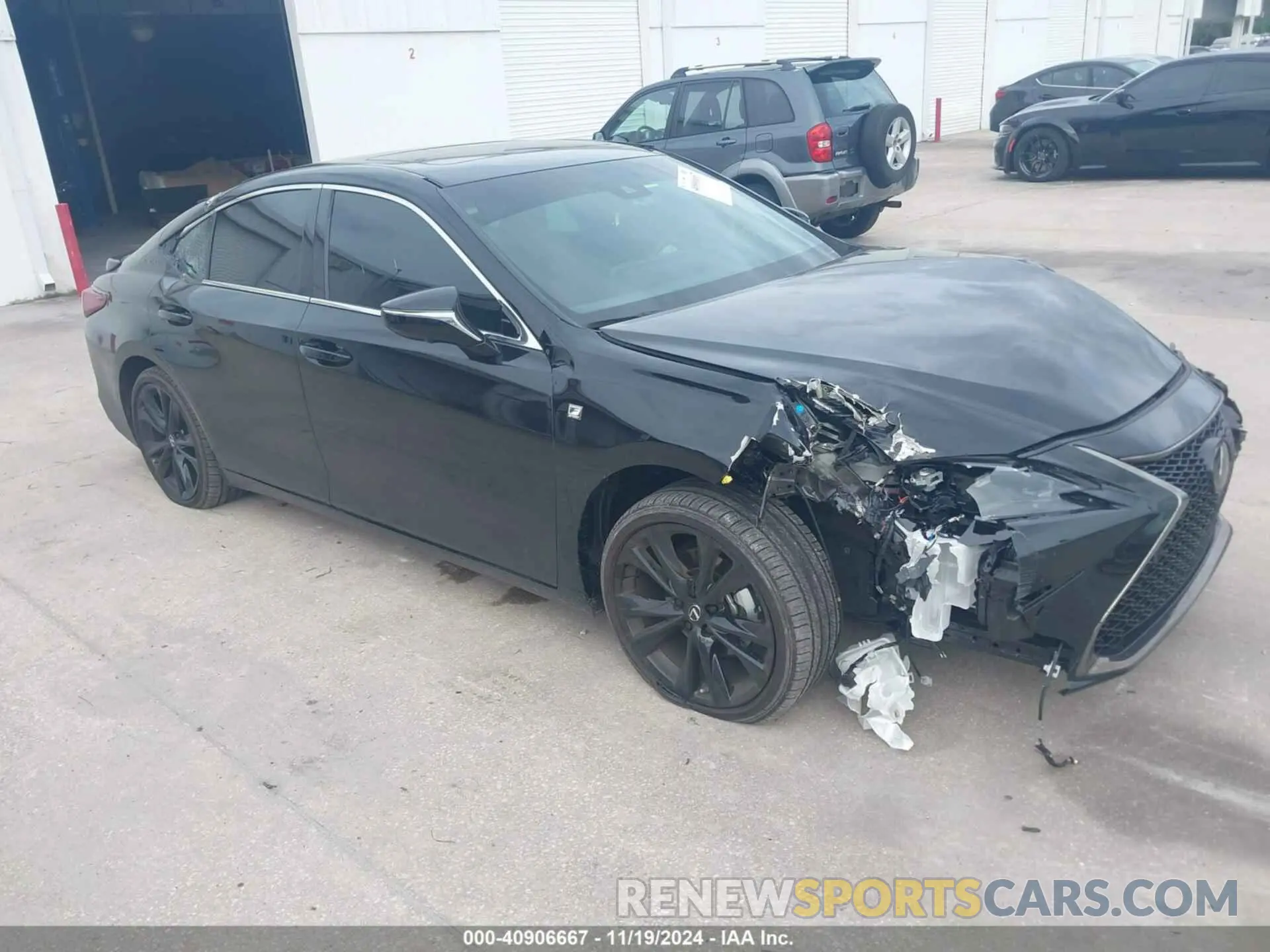 1 Photograph of a damaged car 58AJZ1B19RU167067 LEXUS ES 2024
