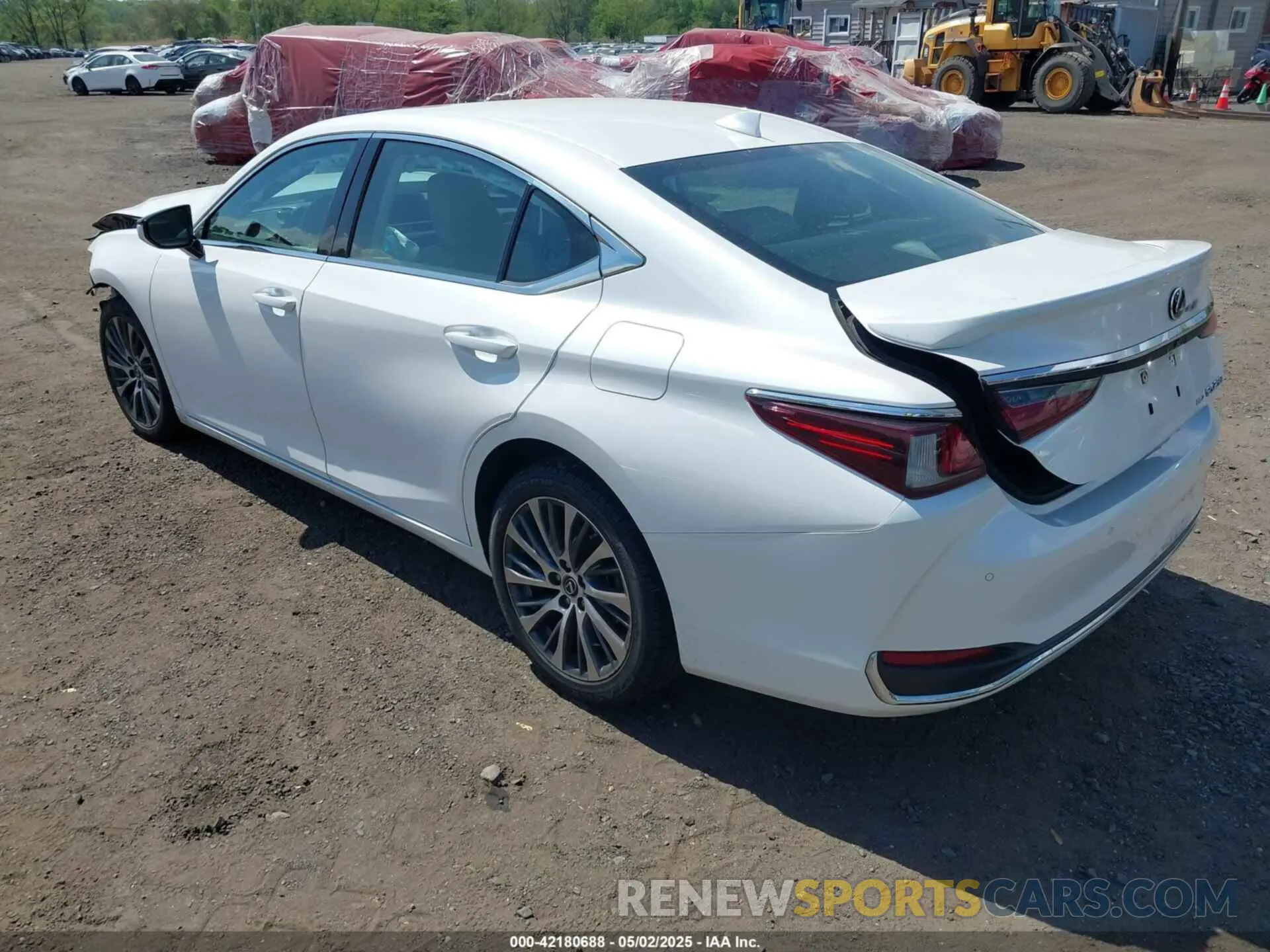 3 Photograph of a damaged car 58AD11D17MU005321 LEXUS ES 250 2021