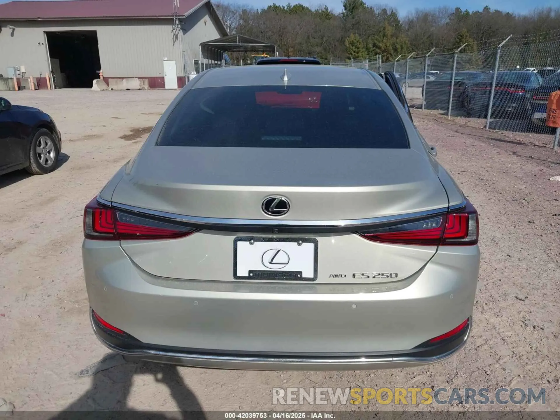16 Photograph of a damaged car 58AF11D10MU004987 LEXUS ES 250 2021
