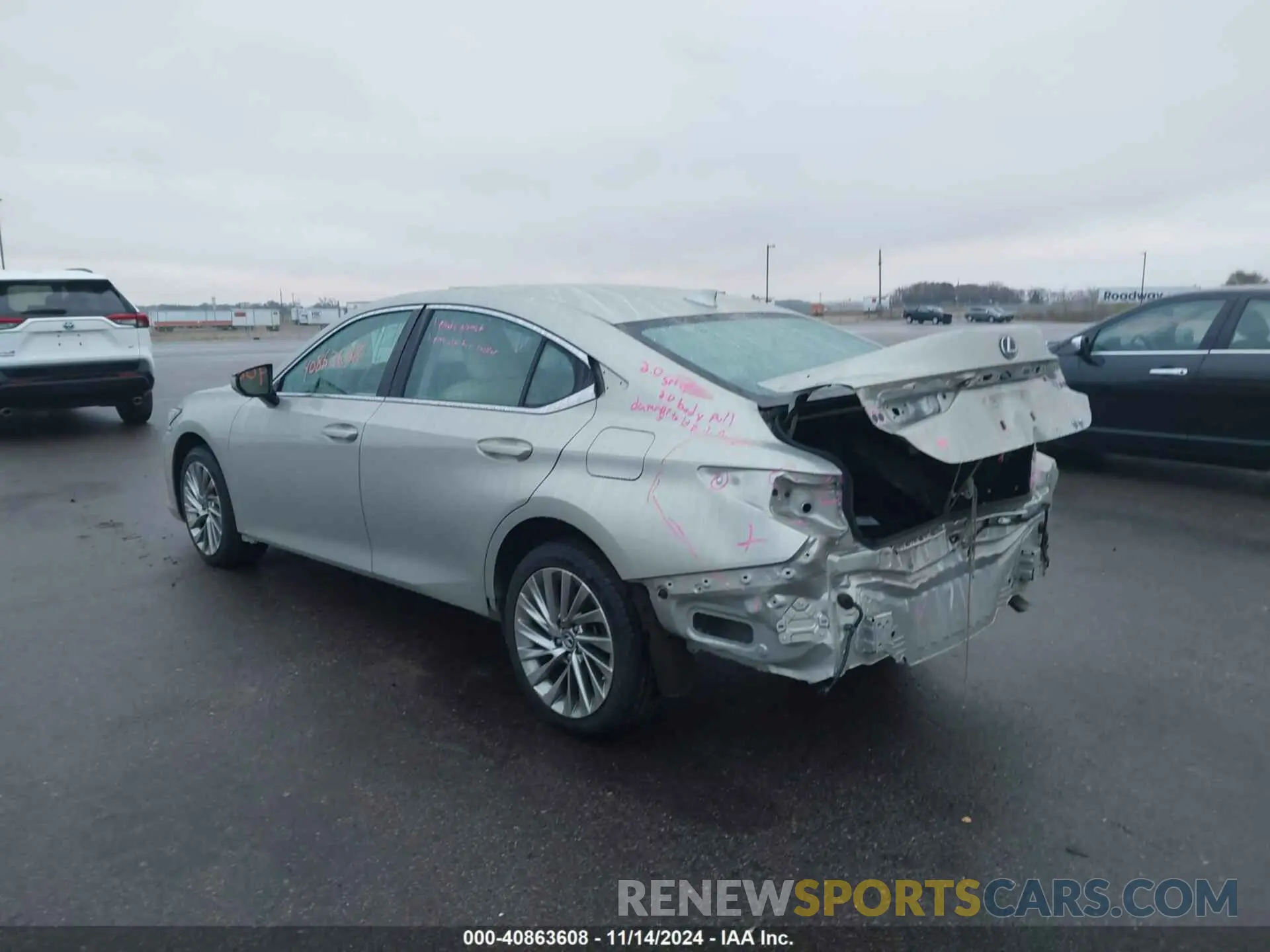 3 Photograph of a damaged car 58AE11D19NU008842 LEXUS ES 250 2022