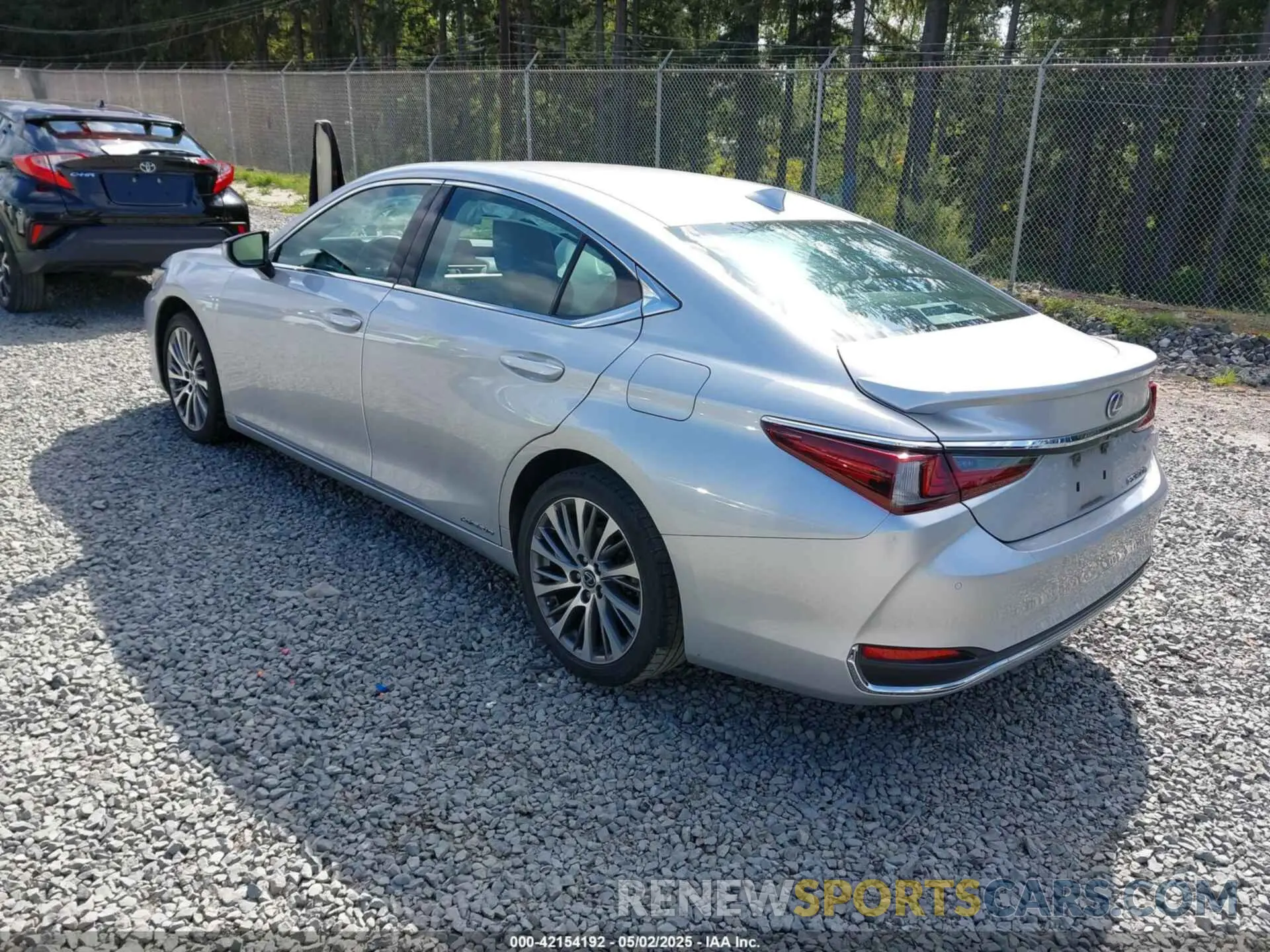 3 Photograph of a damaged car 58AB21B15KU001482 LEXUS ES 300H 2019