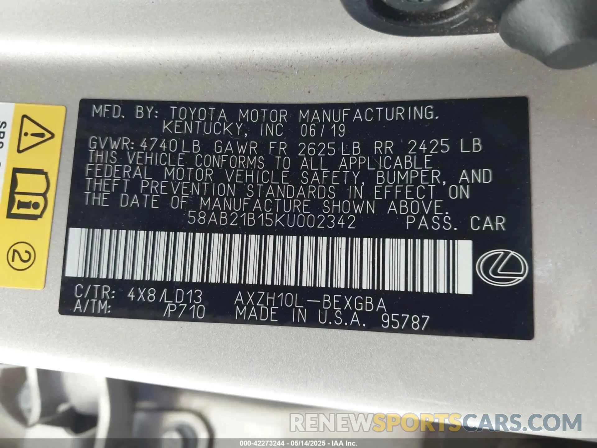 9 Photograph of a damaged car 58AB21B15KU002342 LEXUS ES 300H 2019