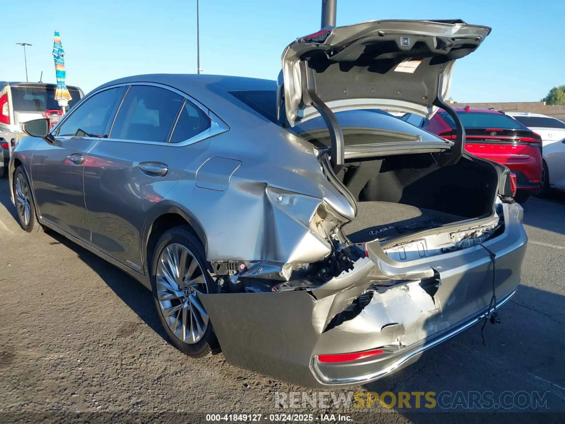3 Photograph of a damaged car JTHB21B10K2043757 LEXUS ES 300H 2019