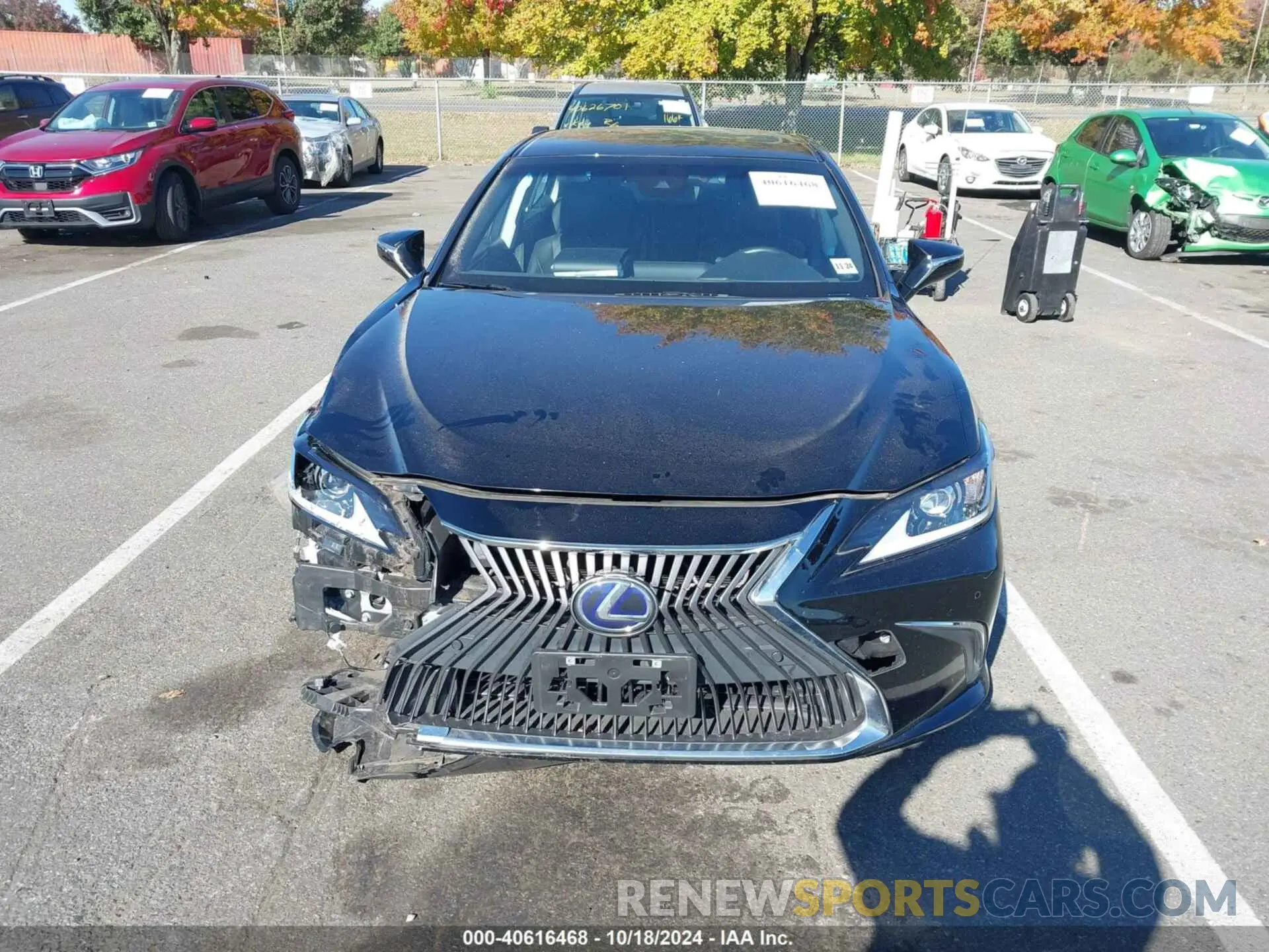 13 Photograph of a damaged car JTHB21B11K2028538 LEXUS ES 300H 2019