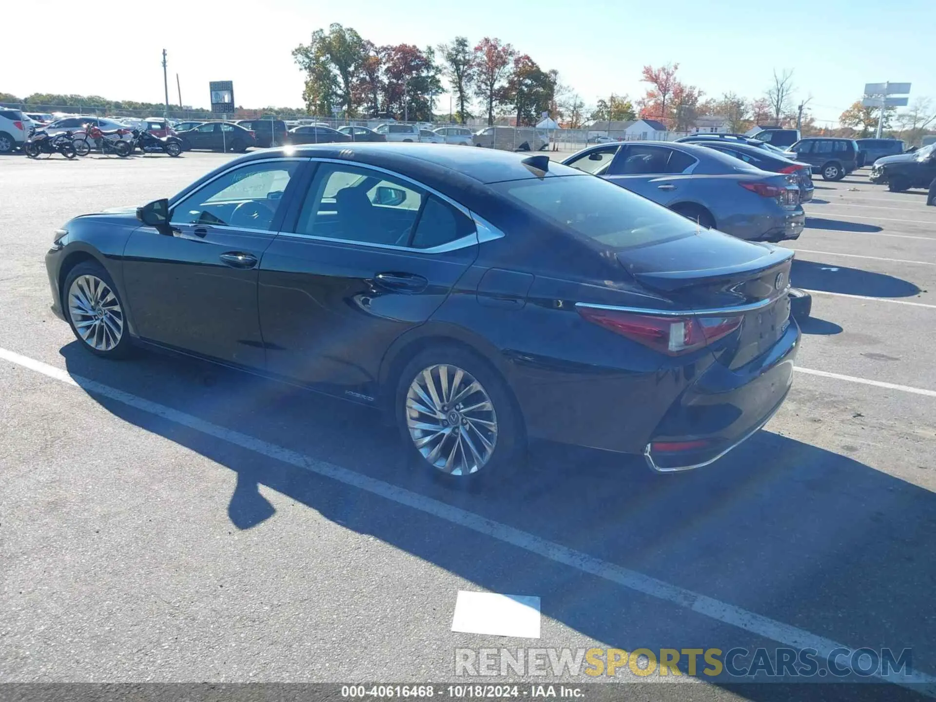 3 Photograph of a damaged car JTHB21B11K2028538 LEXUS ES 300H 2019