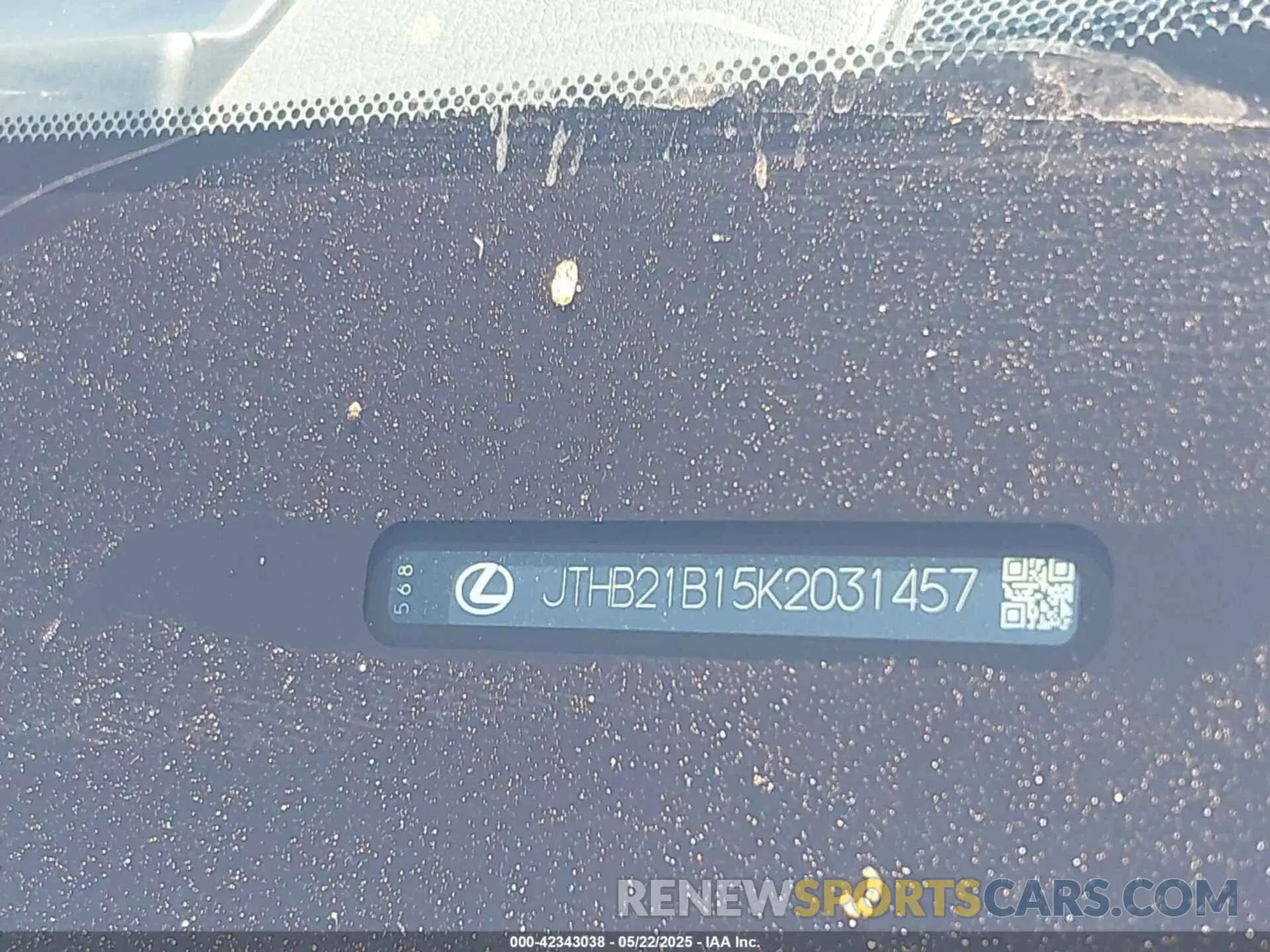 9 Photograph of a damaged car JTHB21B15K2031457 LEXUS ES 300H 2019