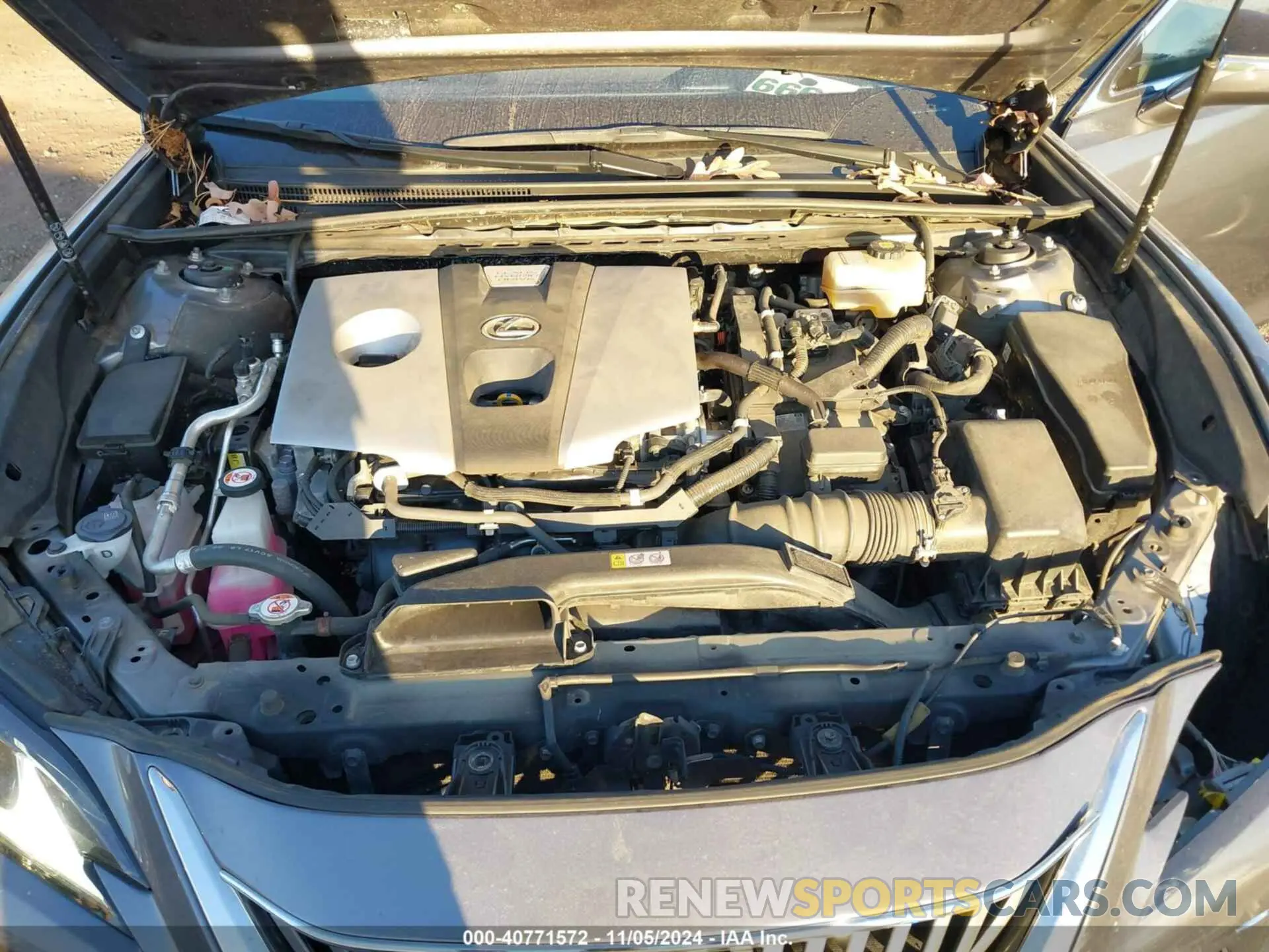 10 Photograph of a damaged car JTHB21B15K2045150 LEXUS ES 300H 2019