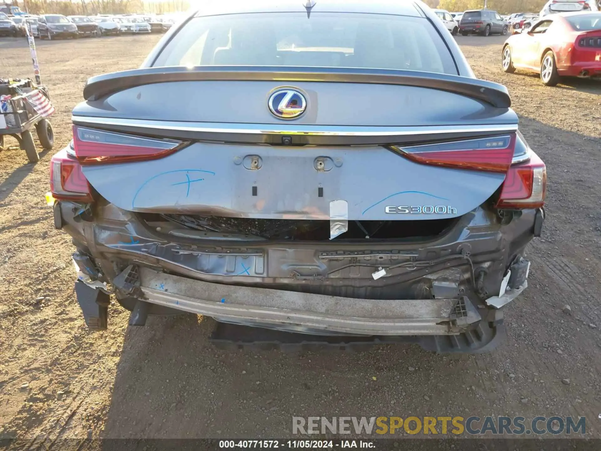 6 Photograph of a damaged car JTHB21B15K2045150 LEXUS ES 300H 2019