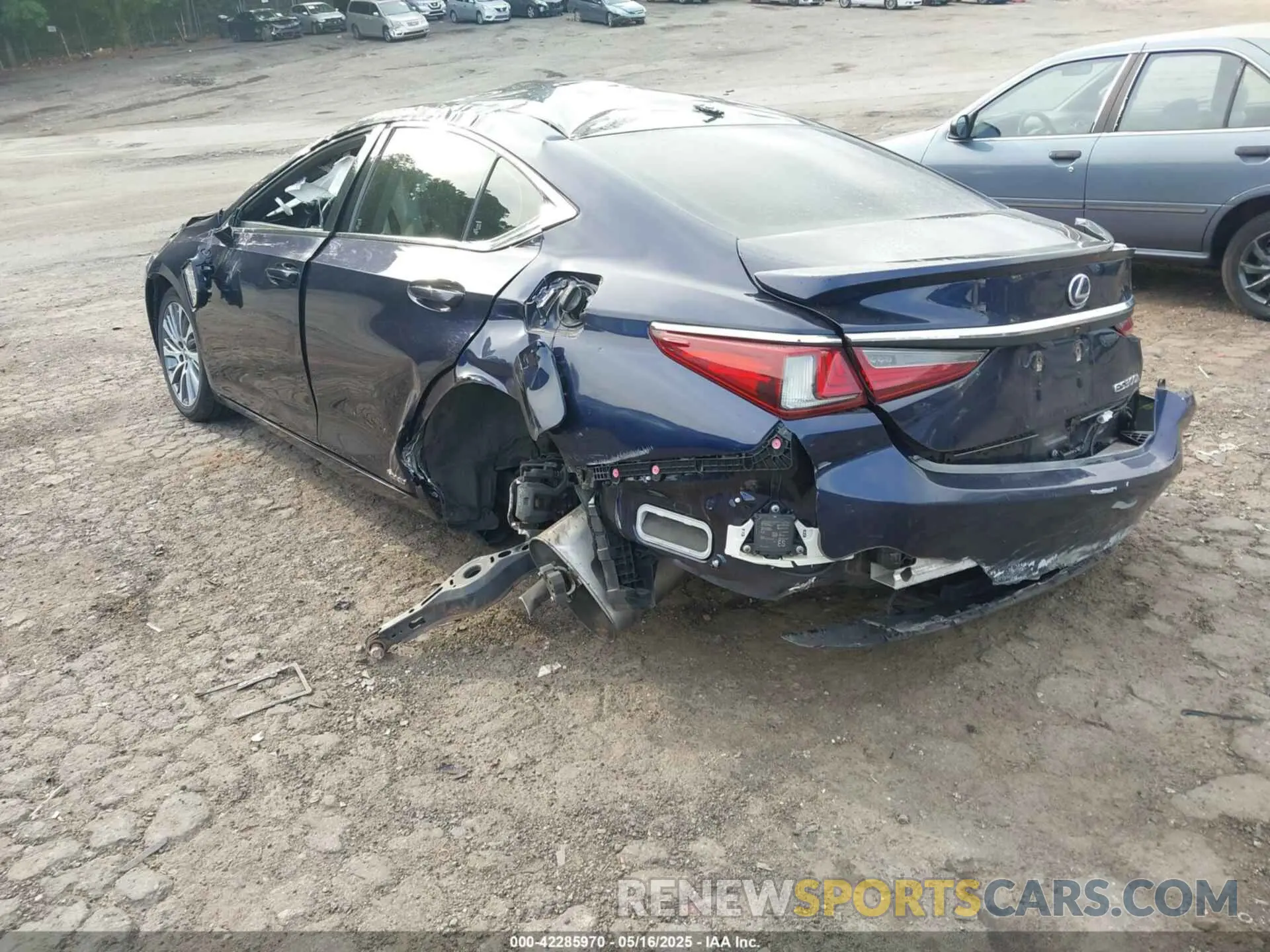 3 Photograph of a damaged car JTHB21B17K2041990 LEXUS ES 300H 2019