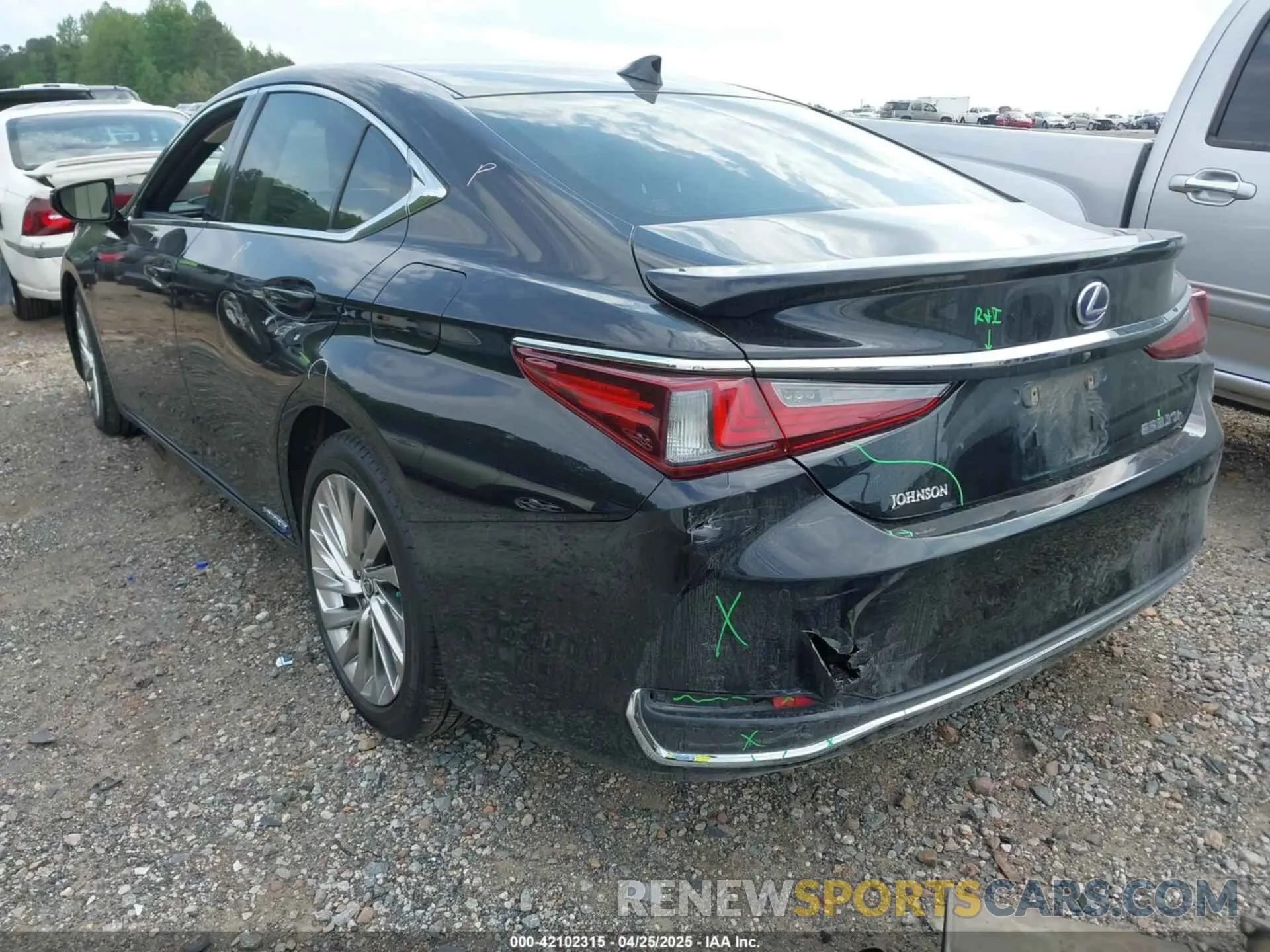 3 Photograph of a damaged car JTHB21B18K2024051 LEXUS ES 300H 2019