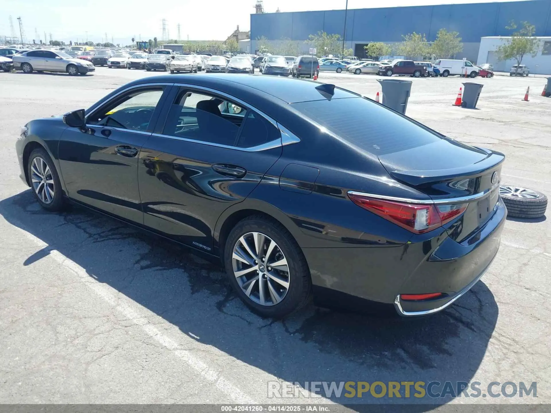 3 Photograph of a damaged car JTHB21B19K2012264 LEXUS ES 300H 2019