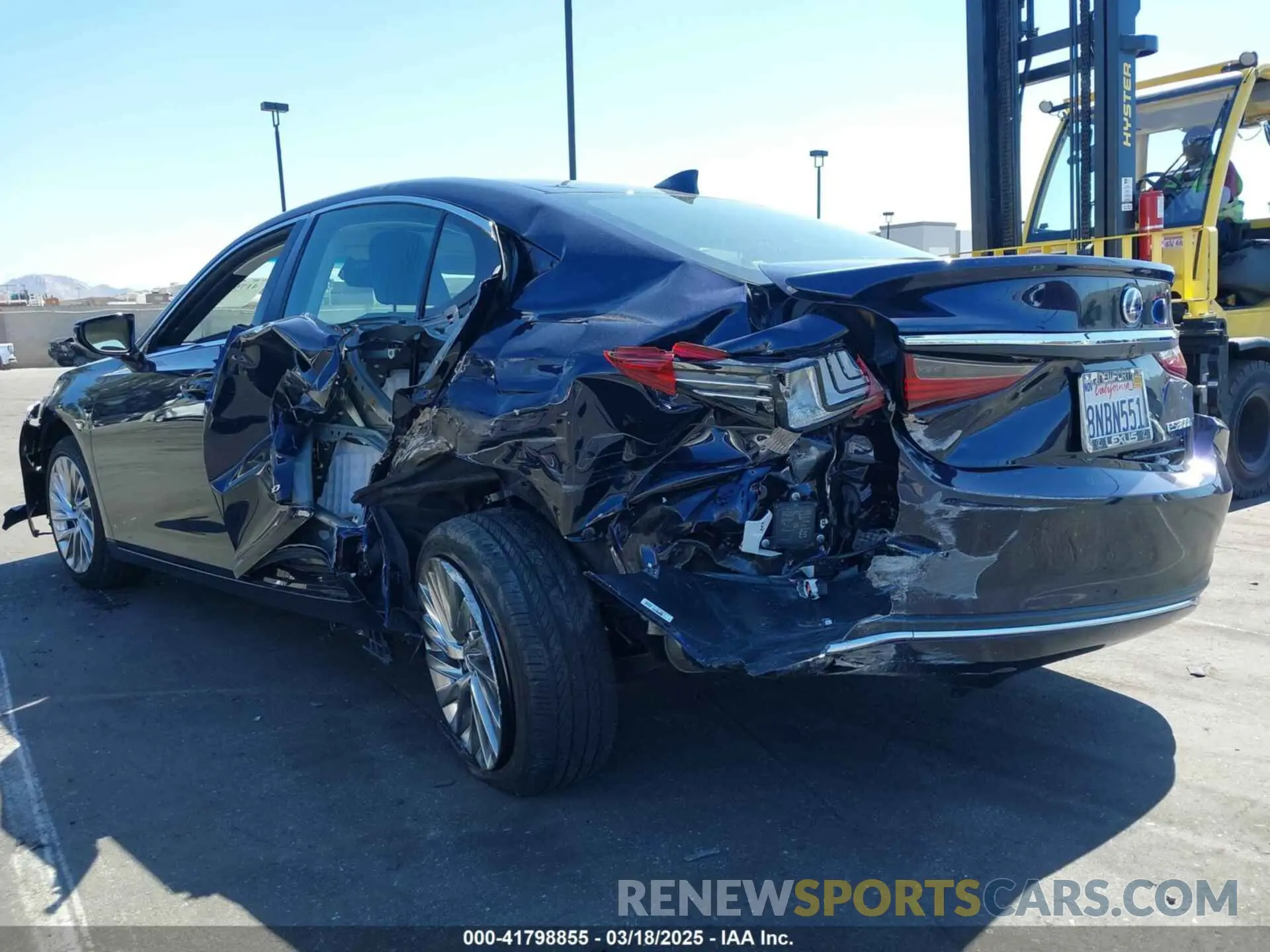 6 Photograph of a damaged car JTHB21B19K2041120 LEXUS ES 300H 2019