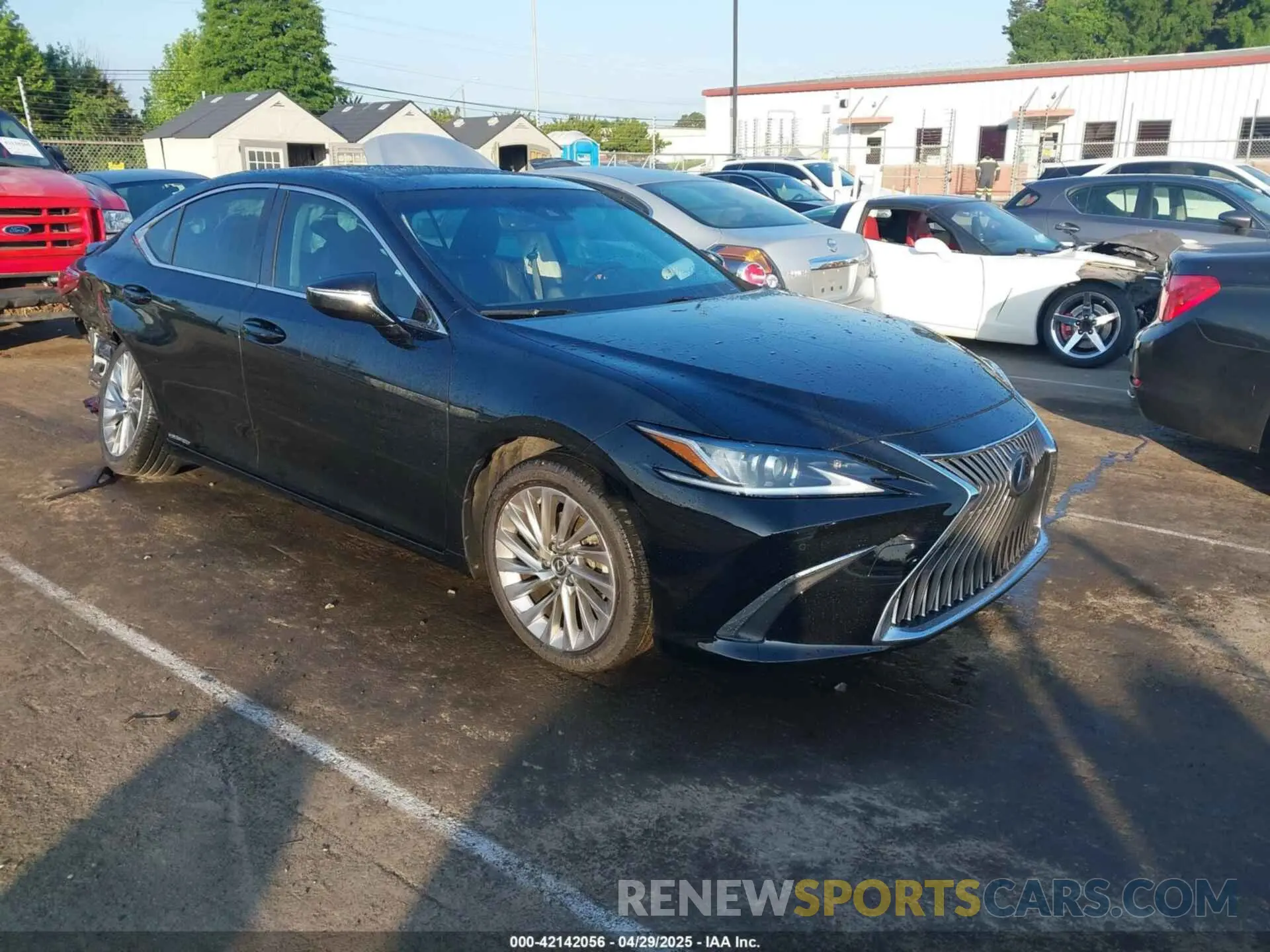 1 Photograph of a damaged car JTHB21B1XK2016825 LEXUS ES 300H 2019