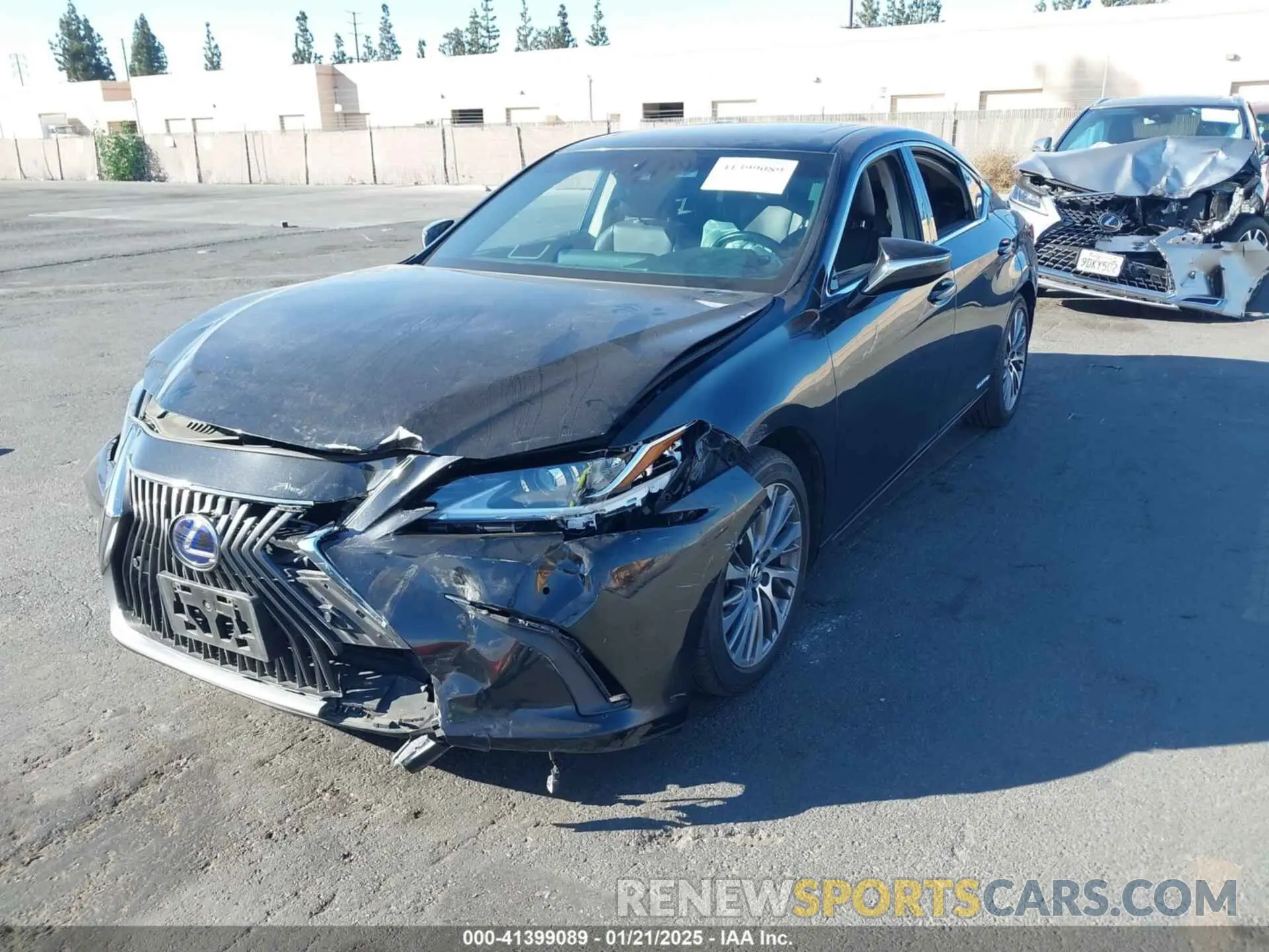 2 Photograph of a damaged car 58AD21B15LU005820 LEXUS ES 300H 2020