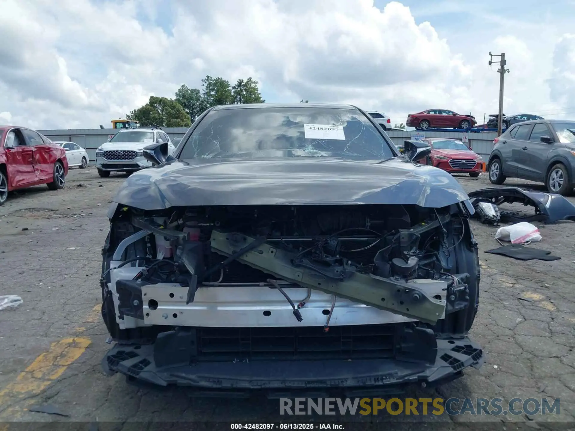 13 Photograph of a damaged car 58AD21B15LU007910 LEXUS ES 300H 2020