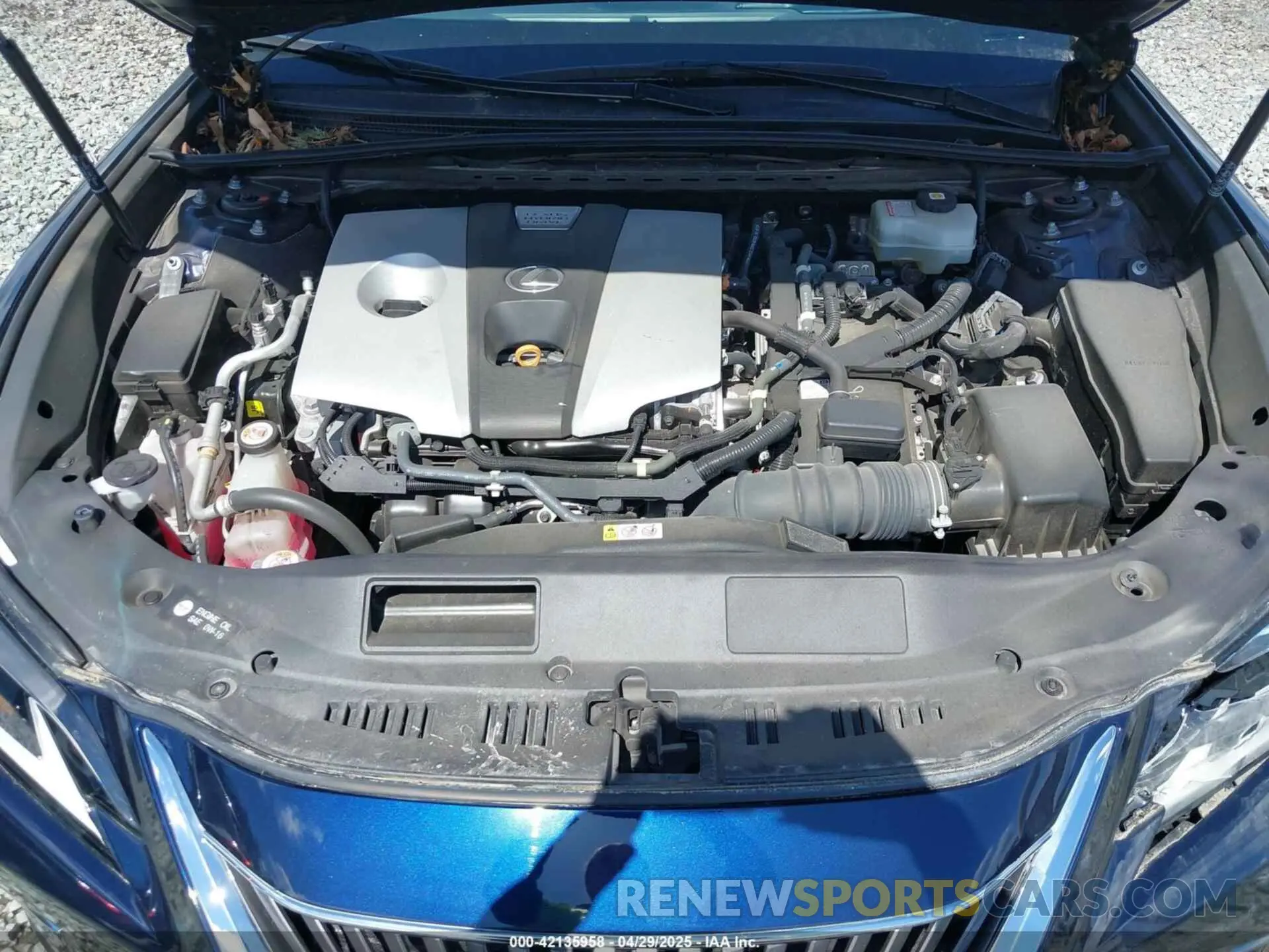 10 Photograph of a damaged car 58AE21B12LU011806 LEXUS ES 300H 2020