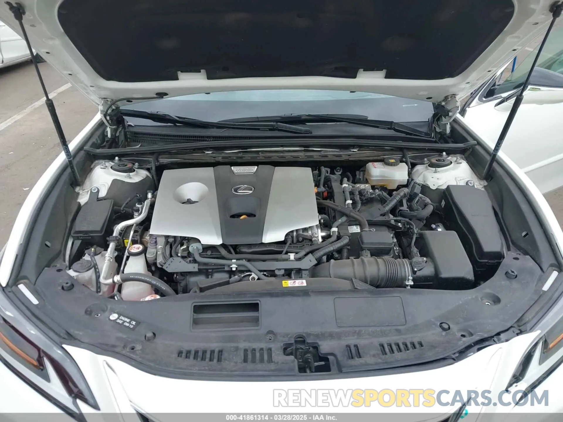 10 Photograph of a damaged car 58AF21B1XLU006244 LEXUS ES 300H 2020