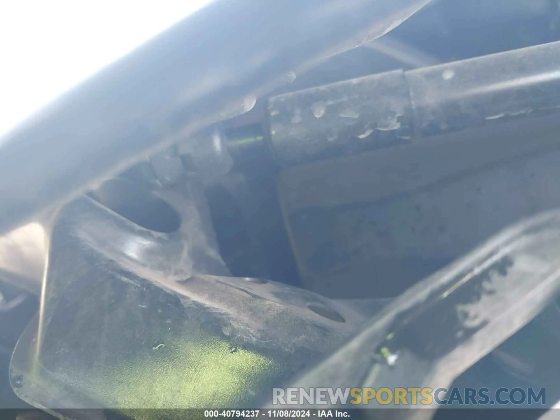 10 Photograph of a damaged car 58ACA1C1XMU005083 LEXUS ES 300H 2021