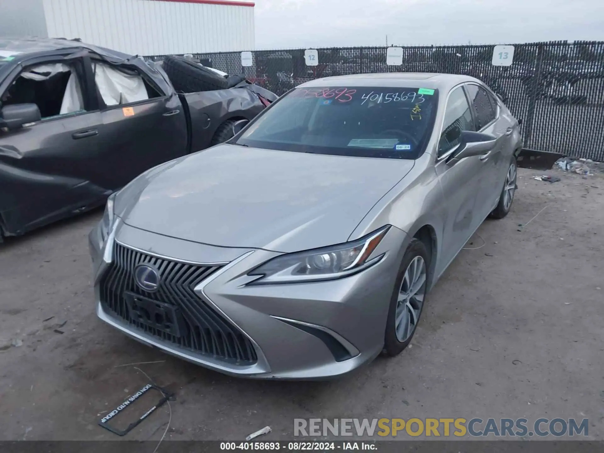 2 Photograph of a damaged car 58ACA1C1XMU006301 LEXUS ES 300H 2021