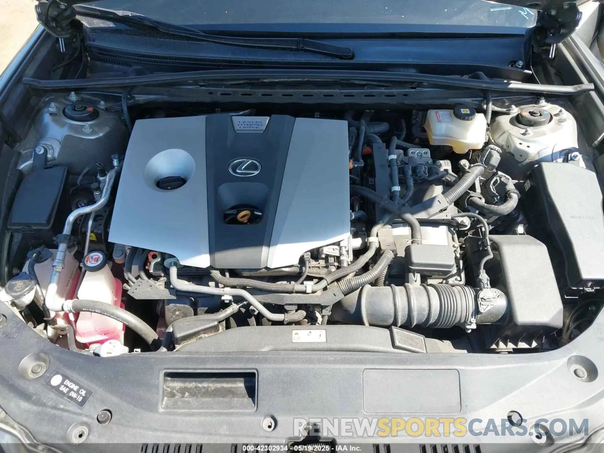 10 Photograph of a damaged car 58ACA1C1XMU007576 LEXUS ES 300H 2021