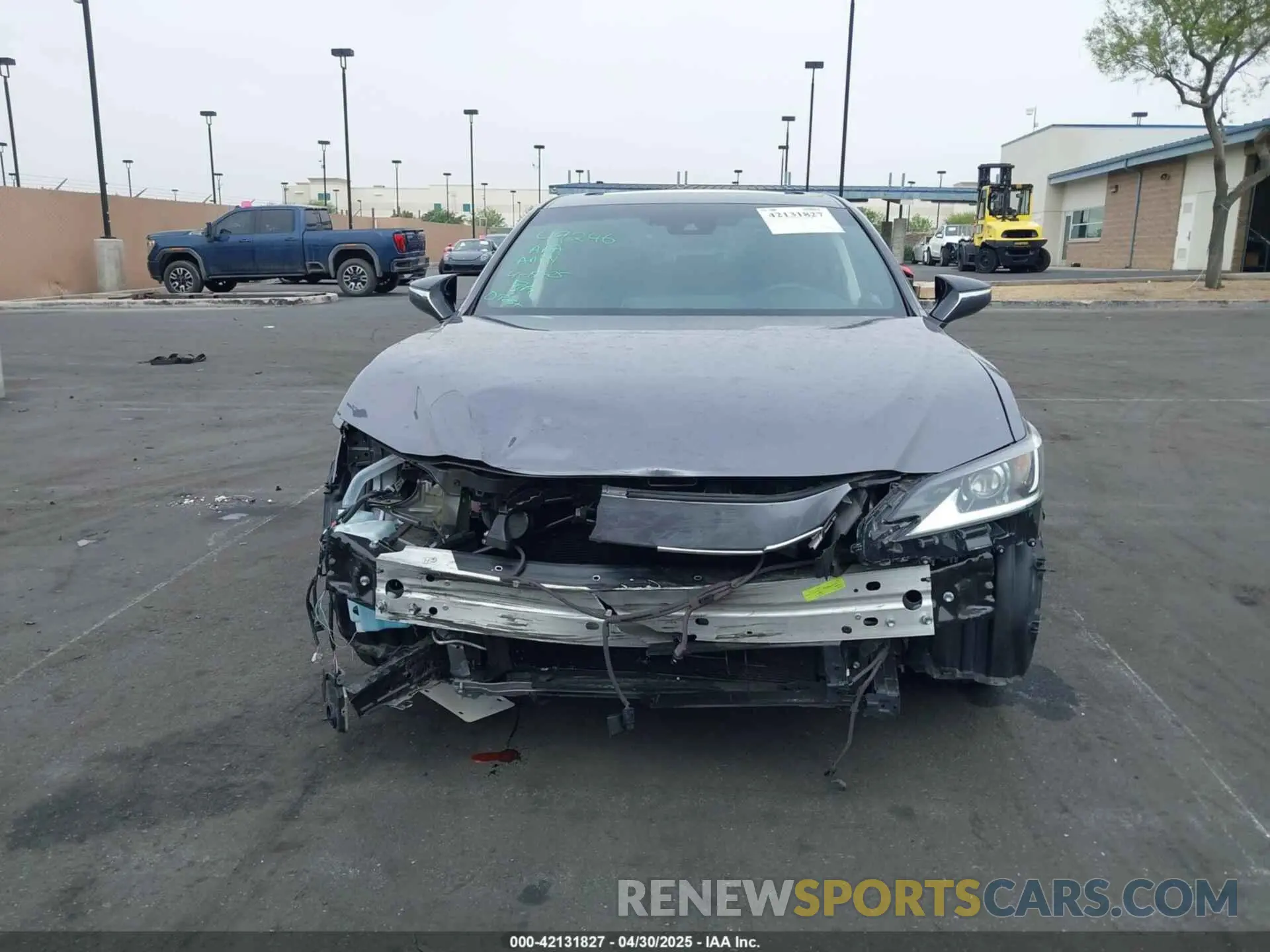 13 Photograph of a damaged car 58ADA1C12MU004997 LEXUS ES 300H 2021