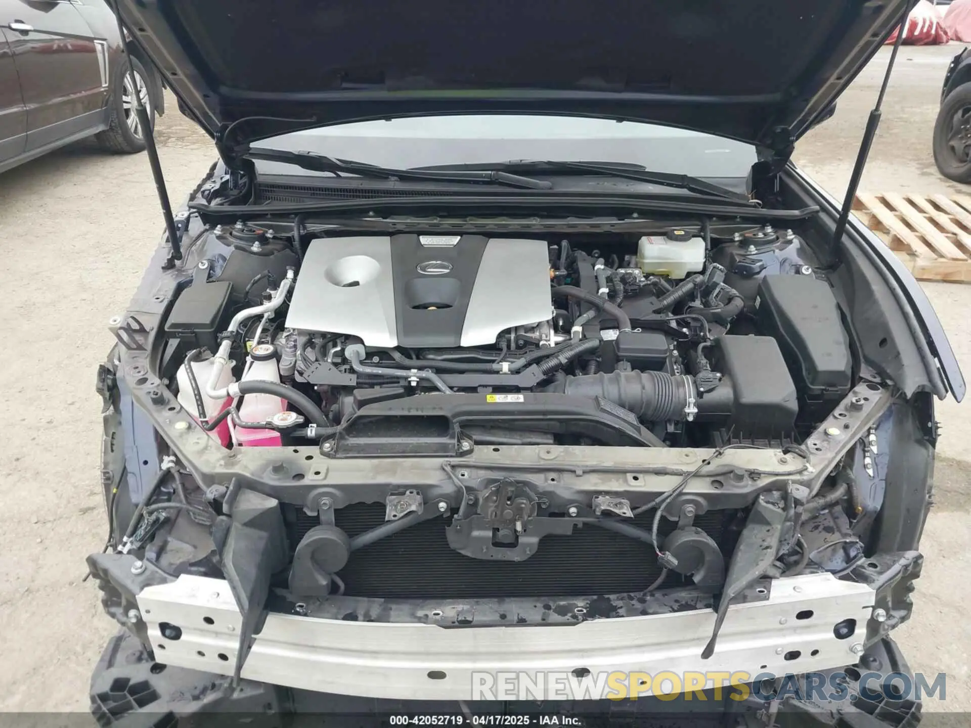 10 Photograph of a damaged car 58ADA1C19MU012790 LEXUS ES 300H 2021