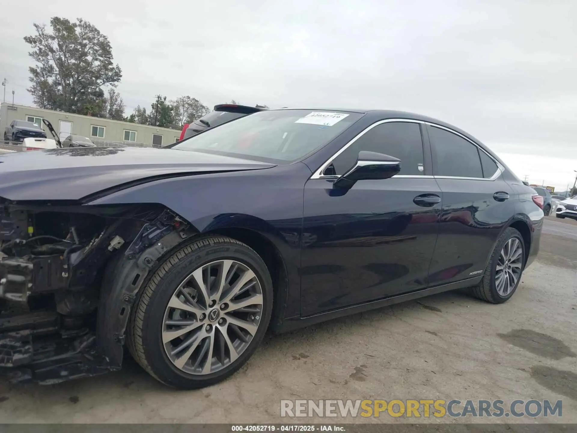 15 Photograph of a damaged car 58ADA1C19MU012790 LEXUS ES 300H 2021
