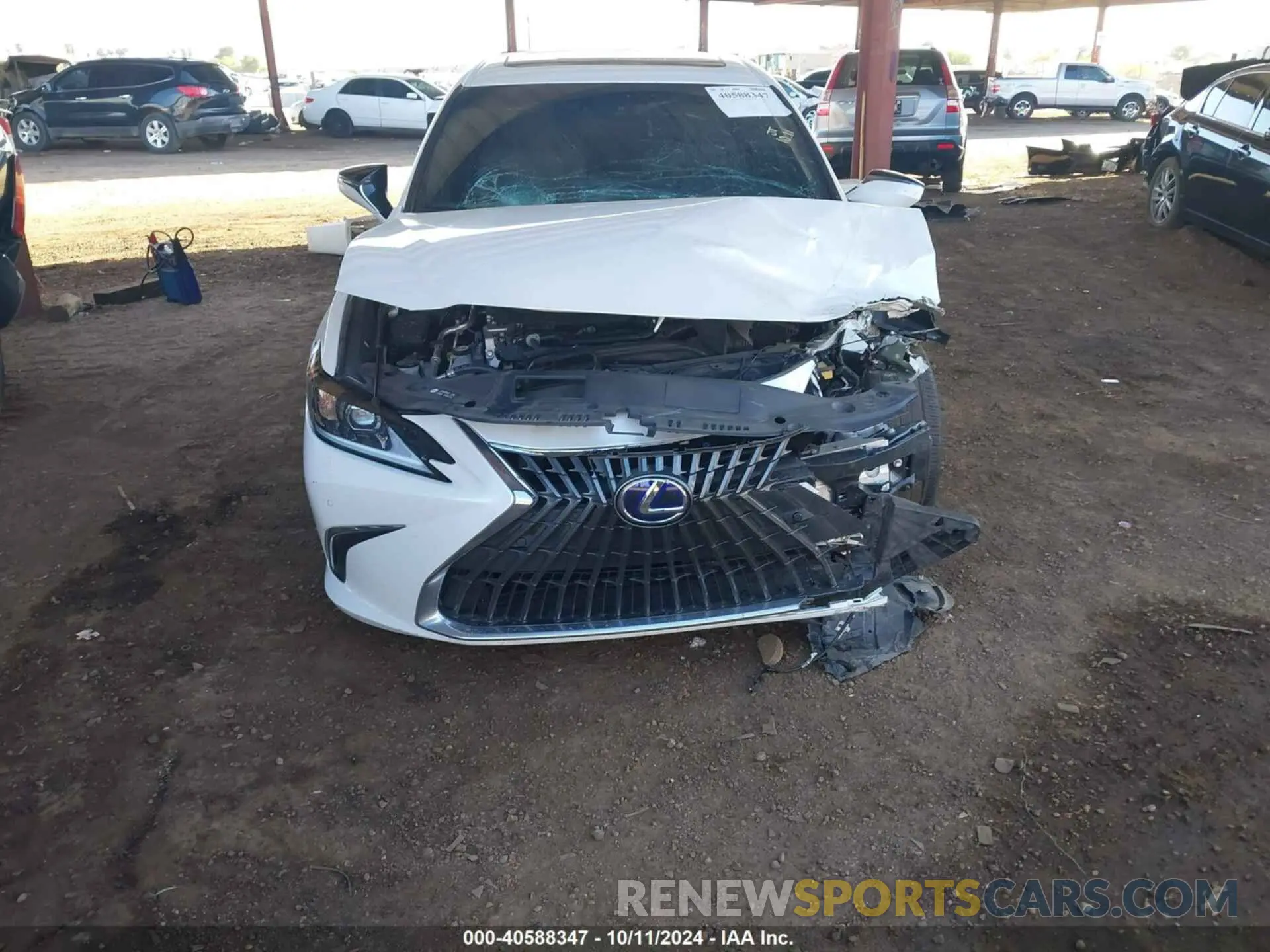 12 Photograph of a damaged car 58ADA1C12NU024927 LEXUS ES 300H 2022