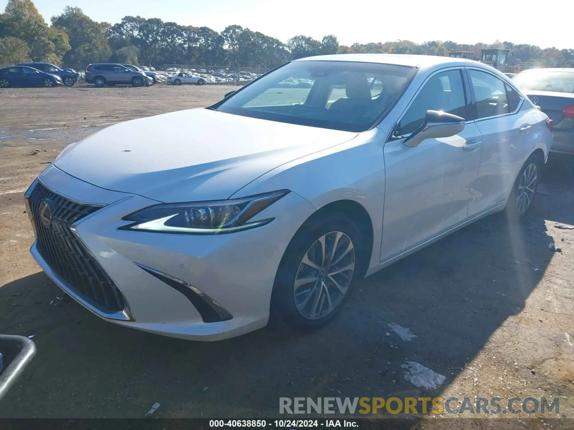 2 Photograph of a damaged car 58ADA1C1XNU017546 LEXUS ES 300H 2022