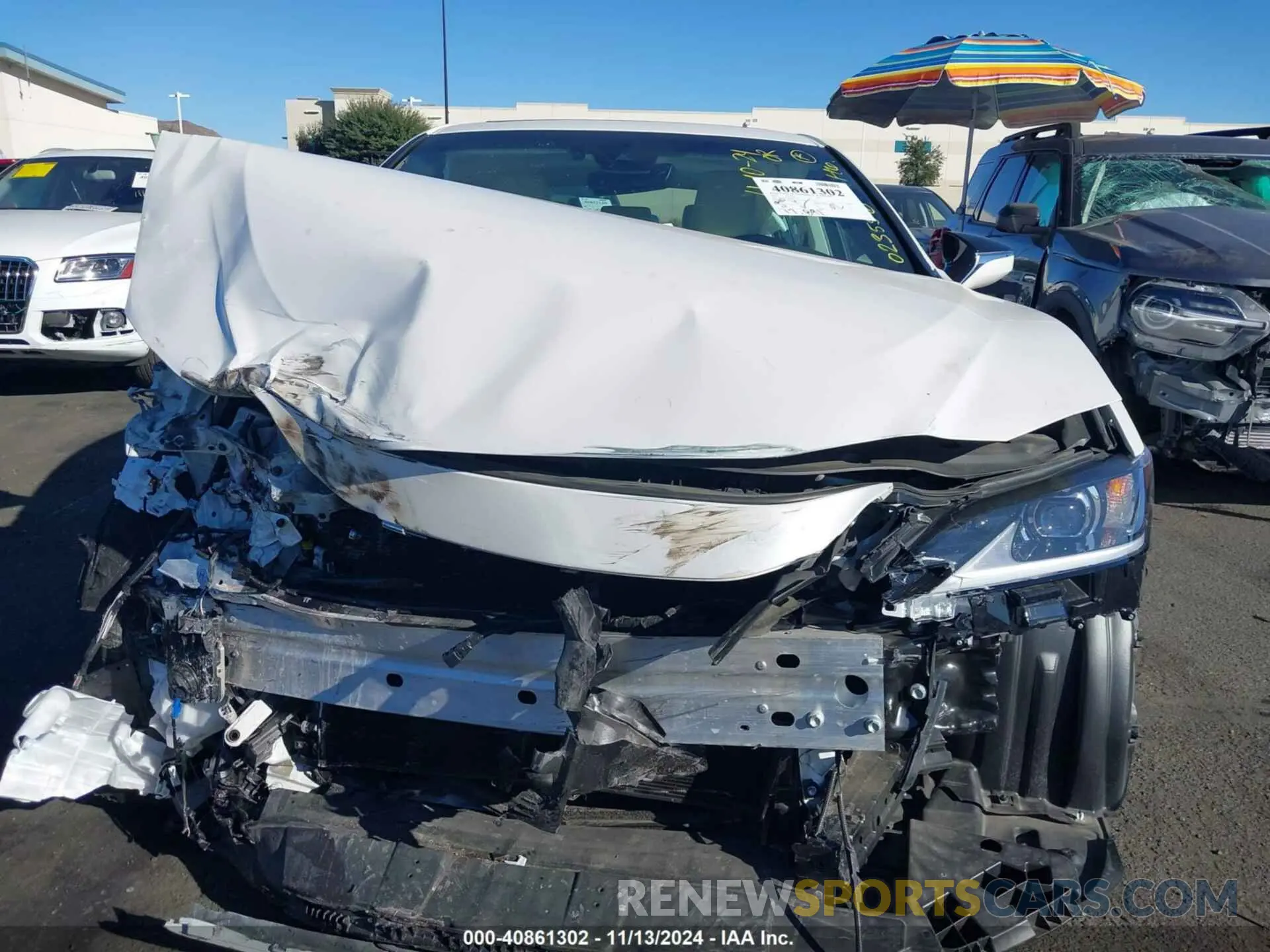 12 Photograph of a damaged car 58ADA1C1XNU023556 LEXUS ES 300H 2022