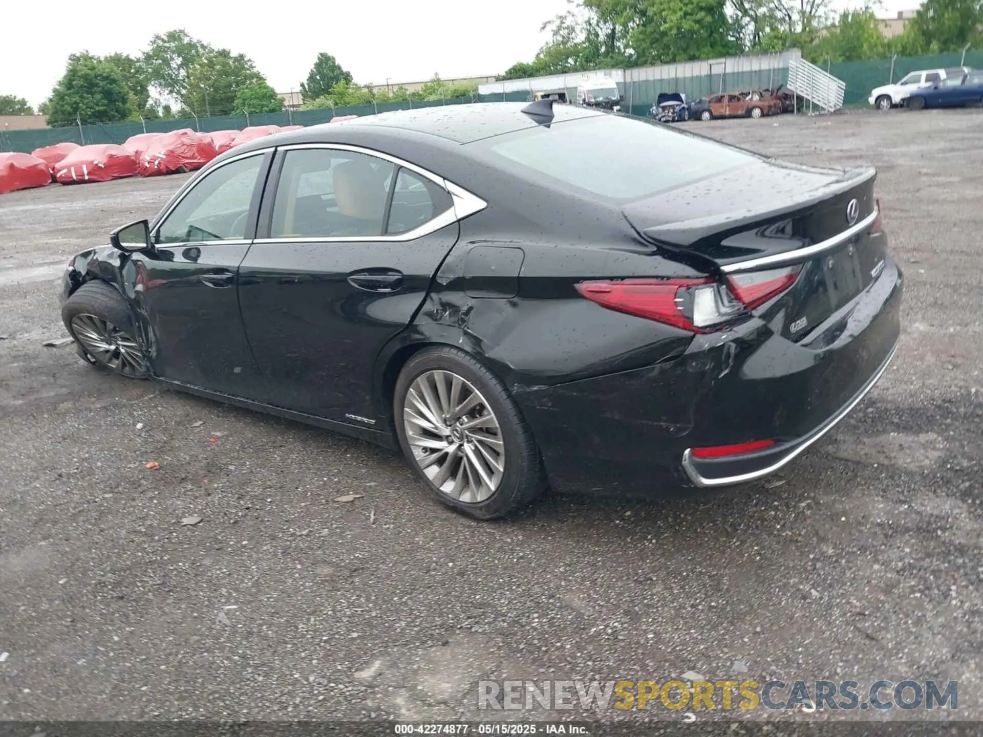 3 Photograph of a damaged car 58AEA1C19NU025142 LEXUS ES 300H 2022