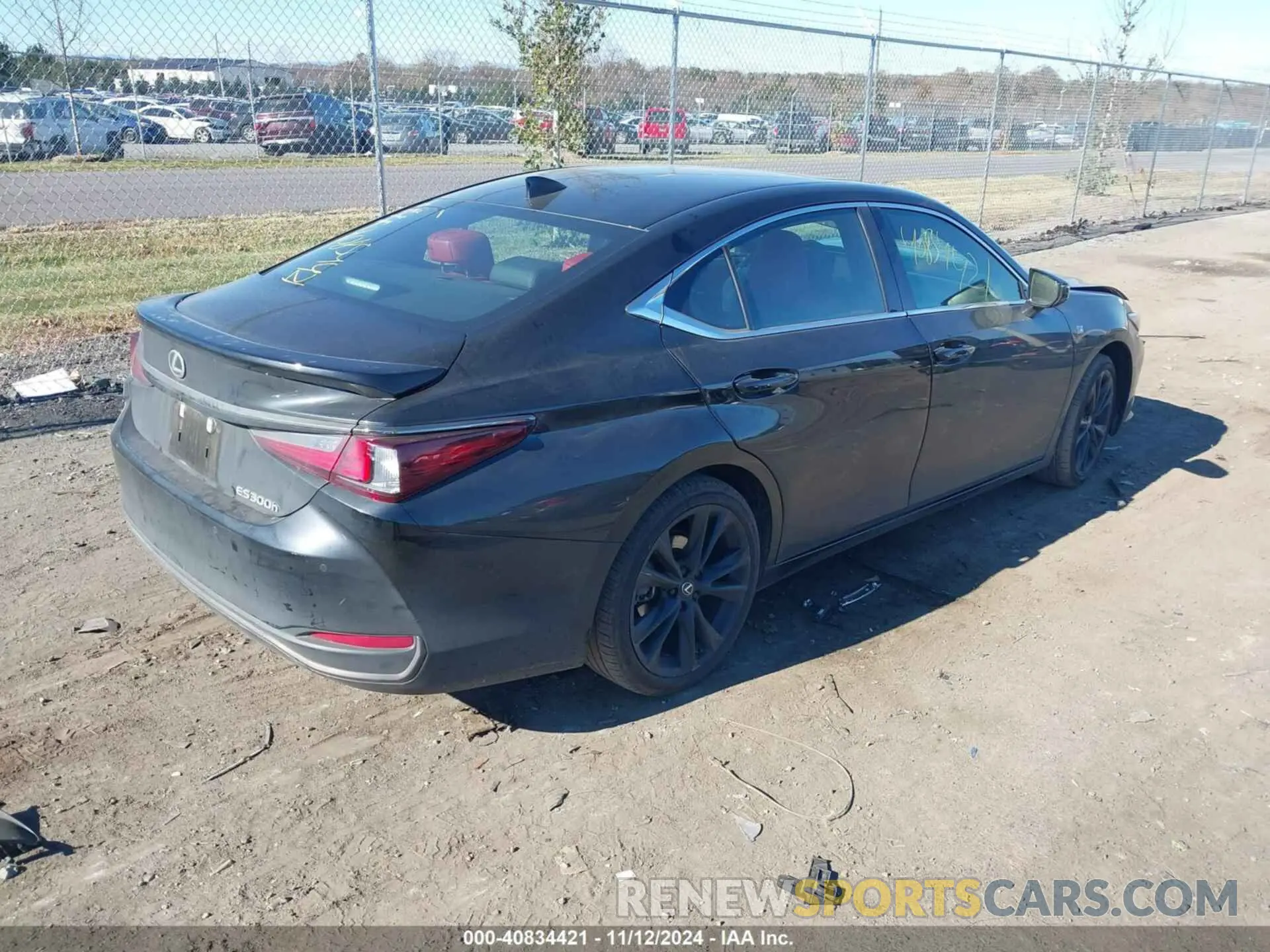 4 Photograph of a damaged car 58ABA1C10PU035466 LEXUS ES 300H 2023