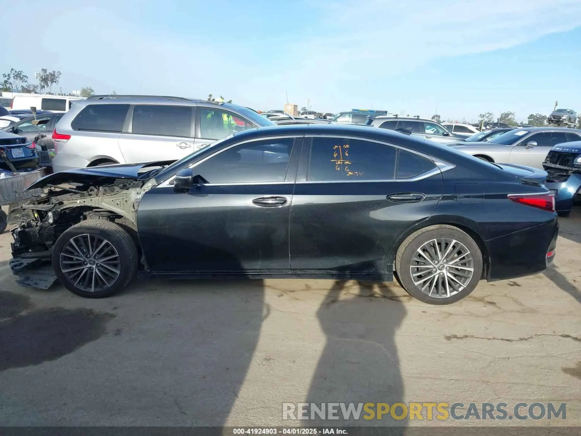 15 Photograph of a damaged car 58ADA1C10PU026937 LEXUS ES 300H 2023