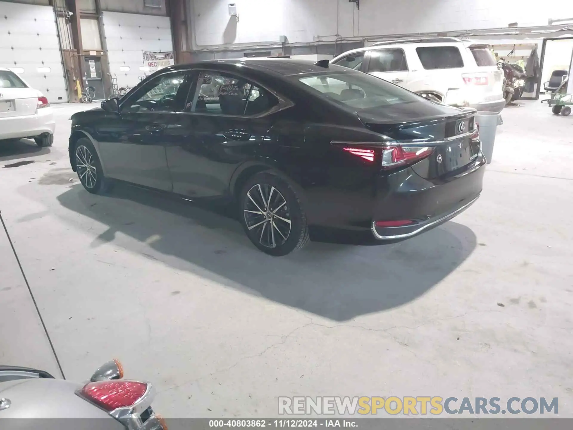 3 Photograph of a damaged car 58ADA1C11PU027269 LEXUS ES 300H 2023
