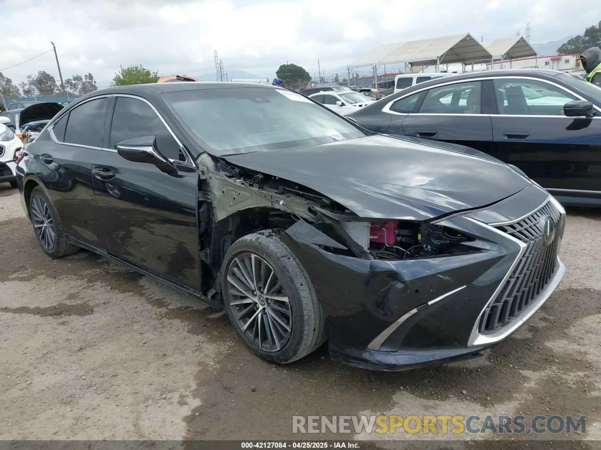 1 Photograph of a damaged car 58ADA1C19PU030176 LEXUS ES 300H 2023