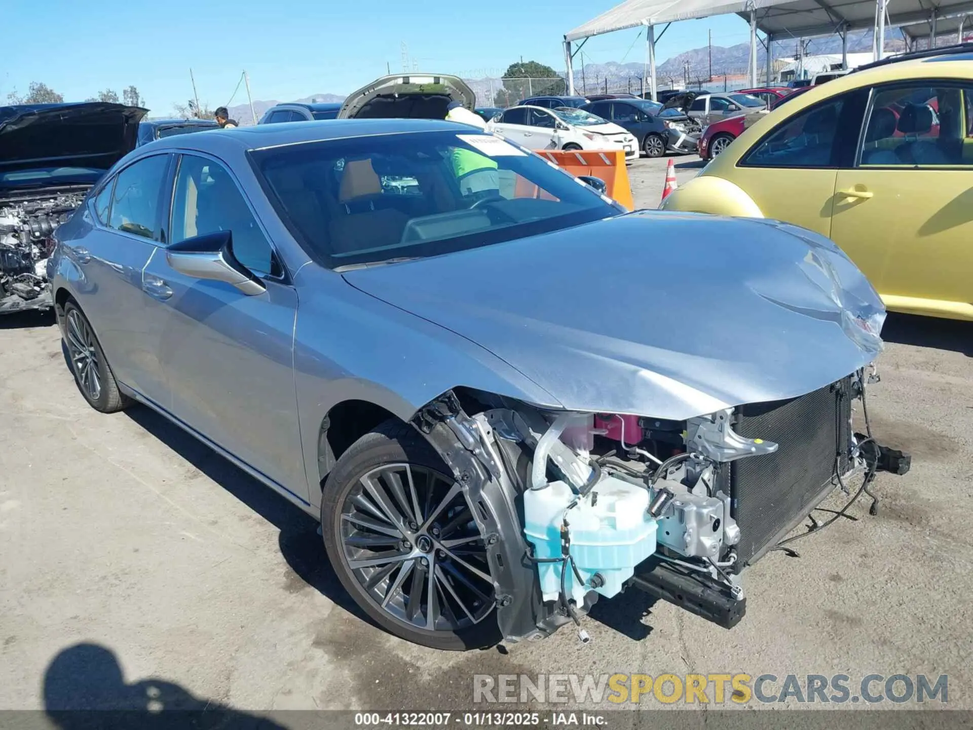 1 Photograph of a damaged car 58ADA1C12RU042009 LEXUS ES 300H 2024