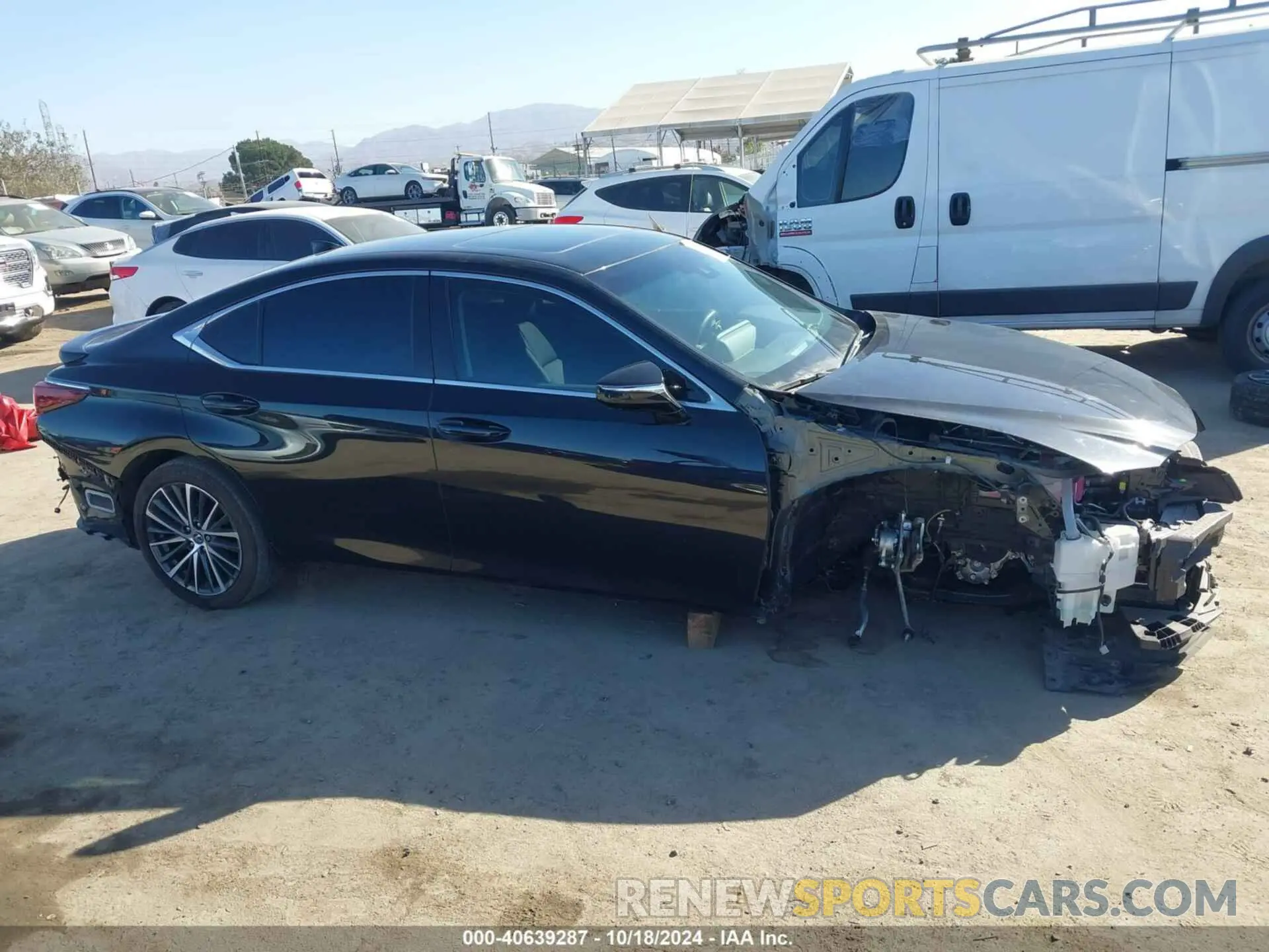 14 Photograph of a damaged car 58ADA1C12RU046397 LEXUS ES 300H 2024