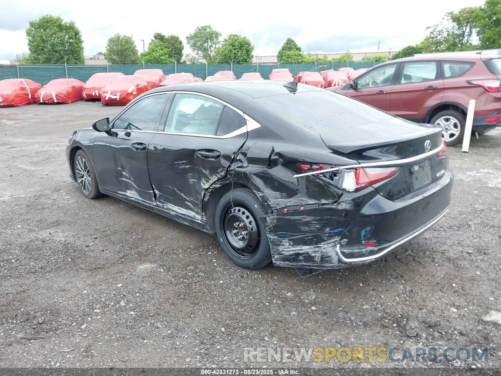 3 Photograph of a damaged car 58ADA1C15RU037967 LEXUS ES 300H 2024