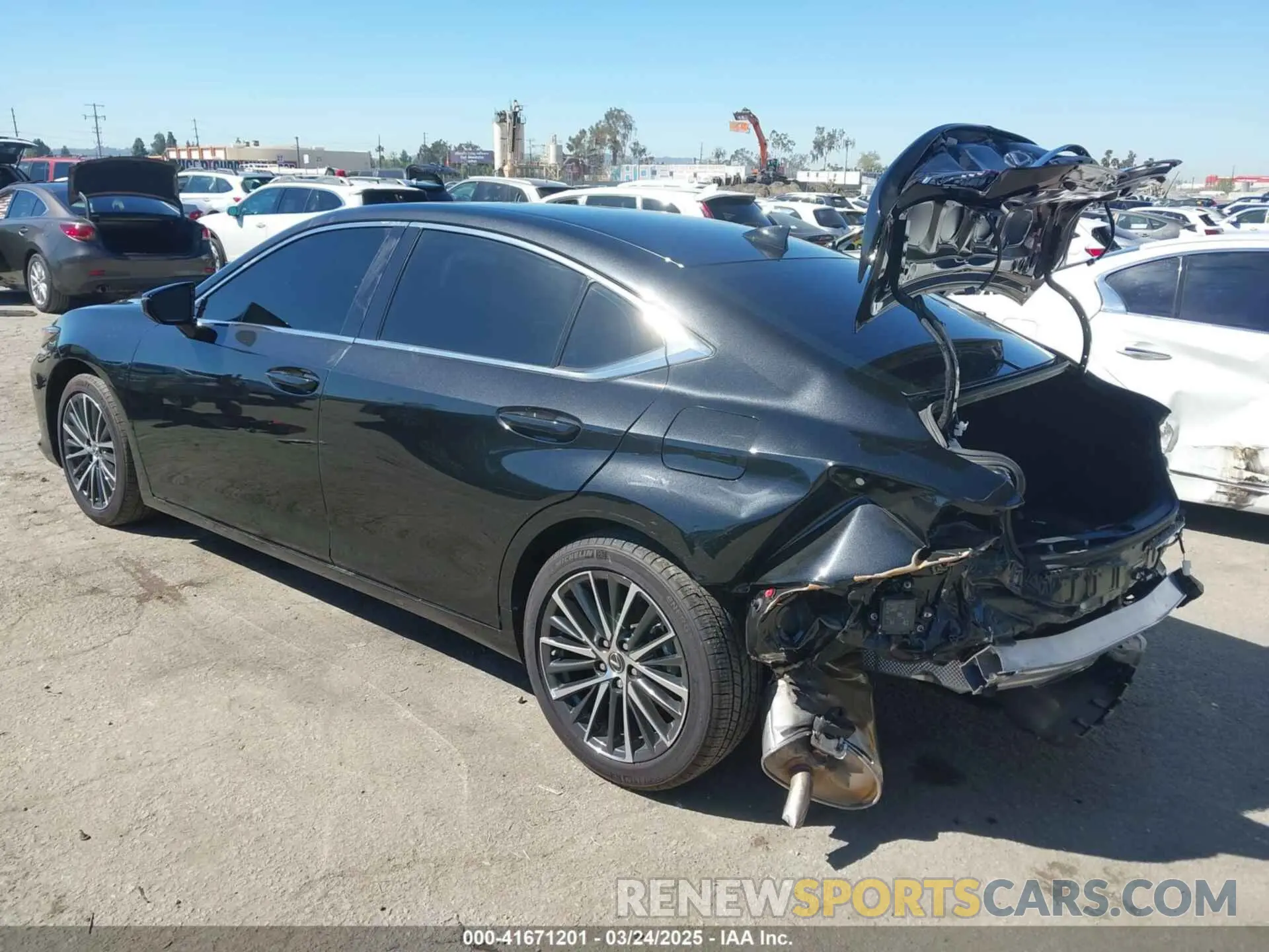 3 Photograph of a damaged car 58ADA1C15RU047172 LEXUS ES 300H 2024
